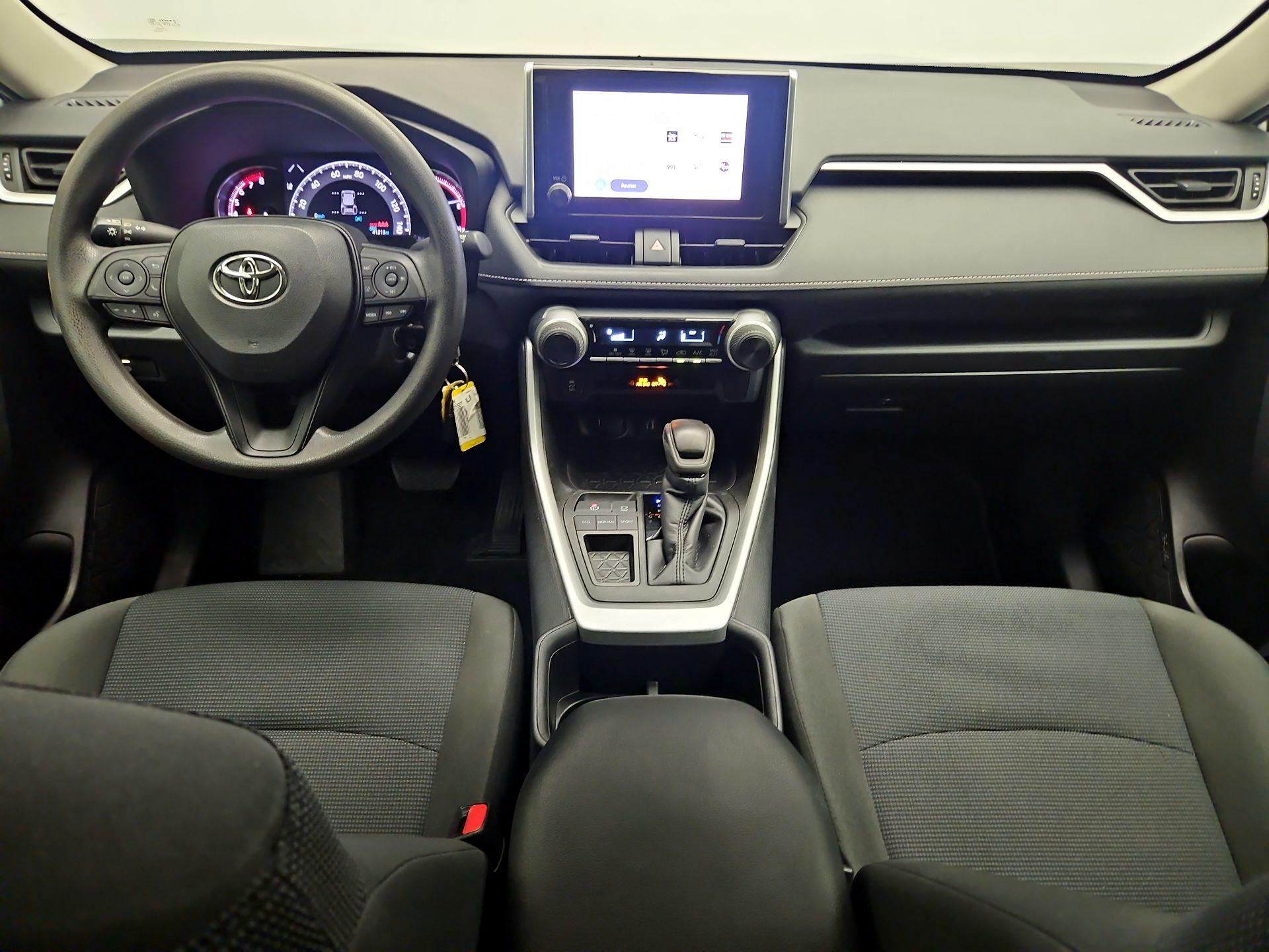 Thumbnail: 2023 Toyota RAV4 - 9