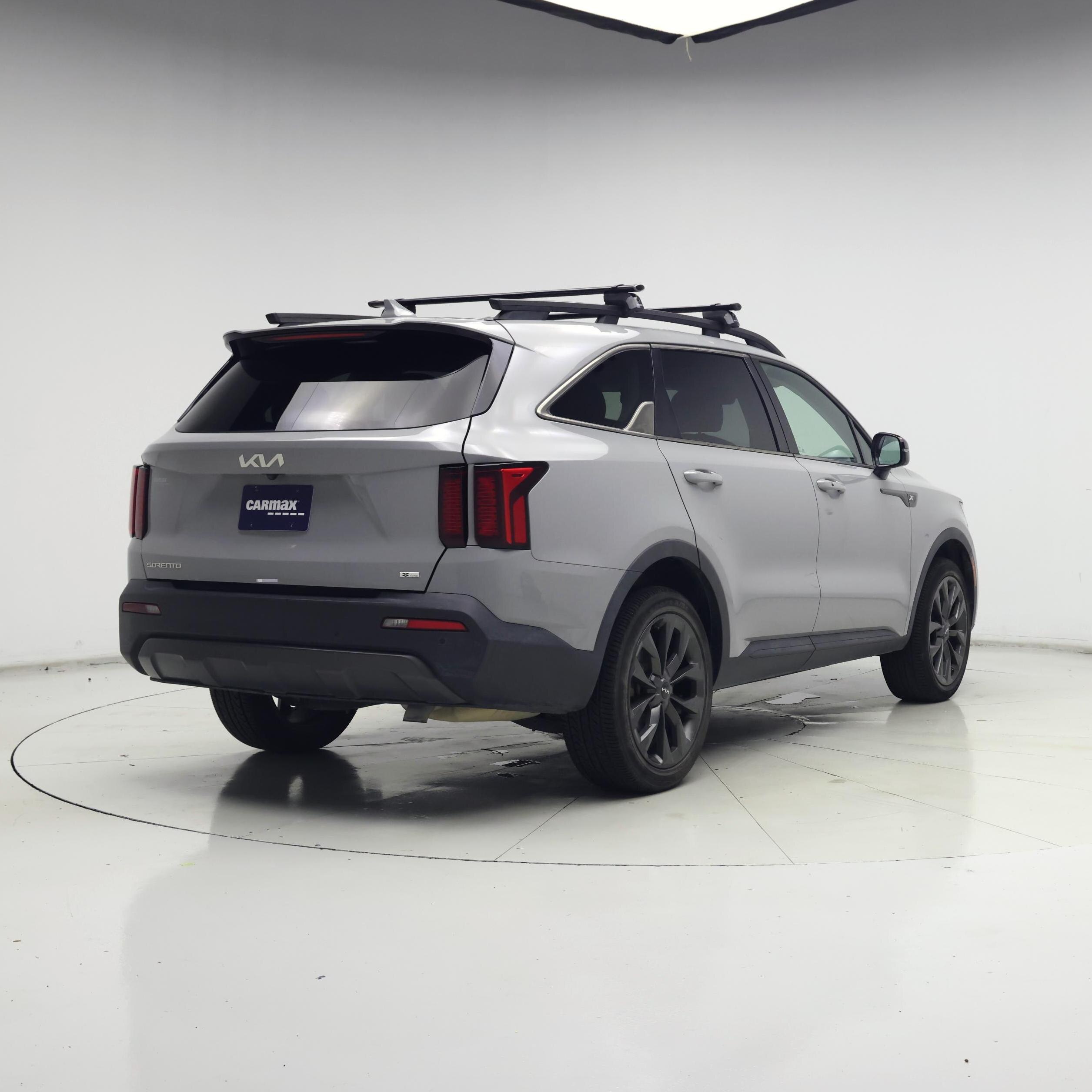 Thumbnail: 2023 Kia Sorento - 8