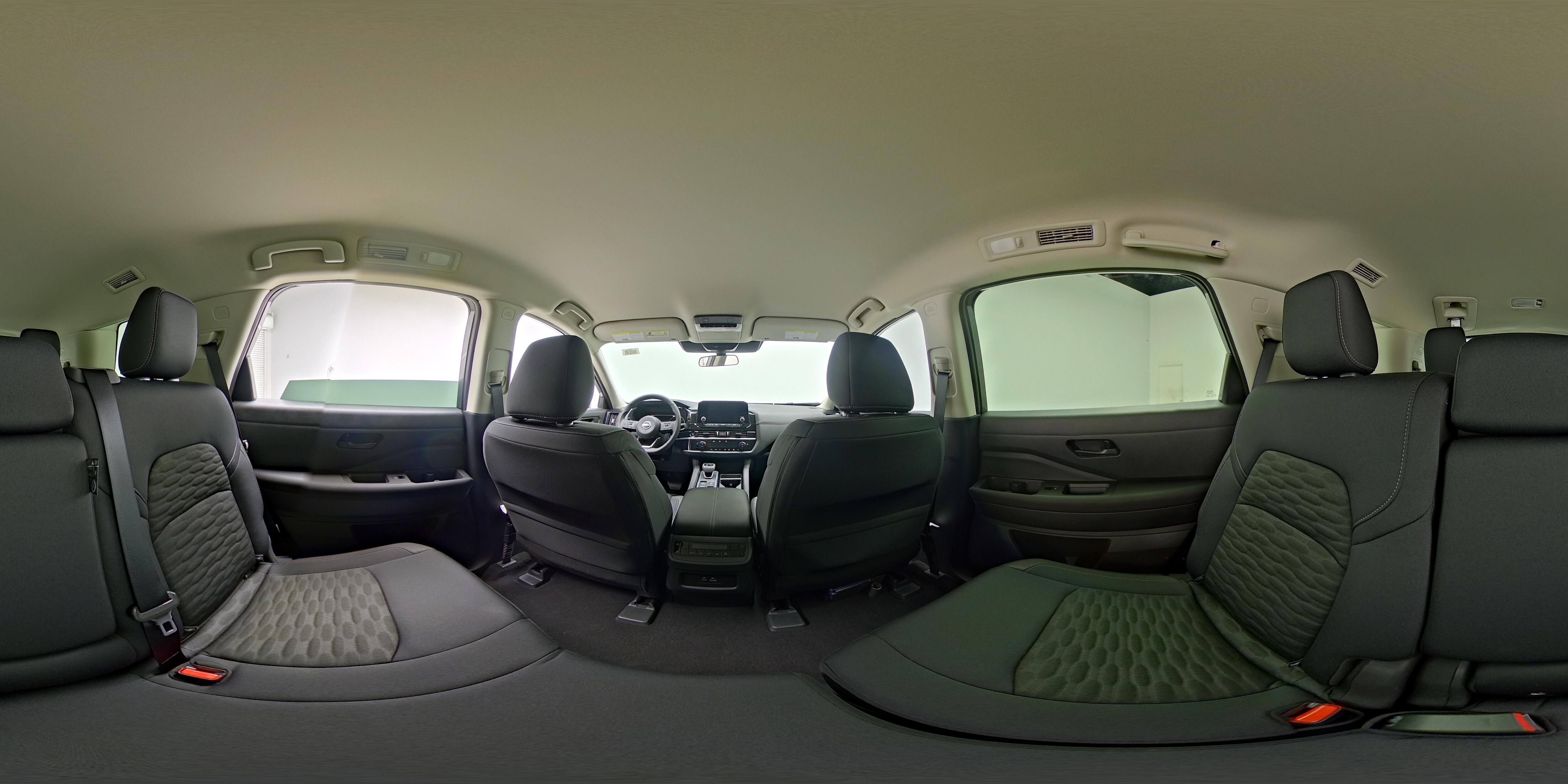 2025 Nissan Pathfinder SV - Photo 26