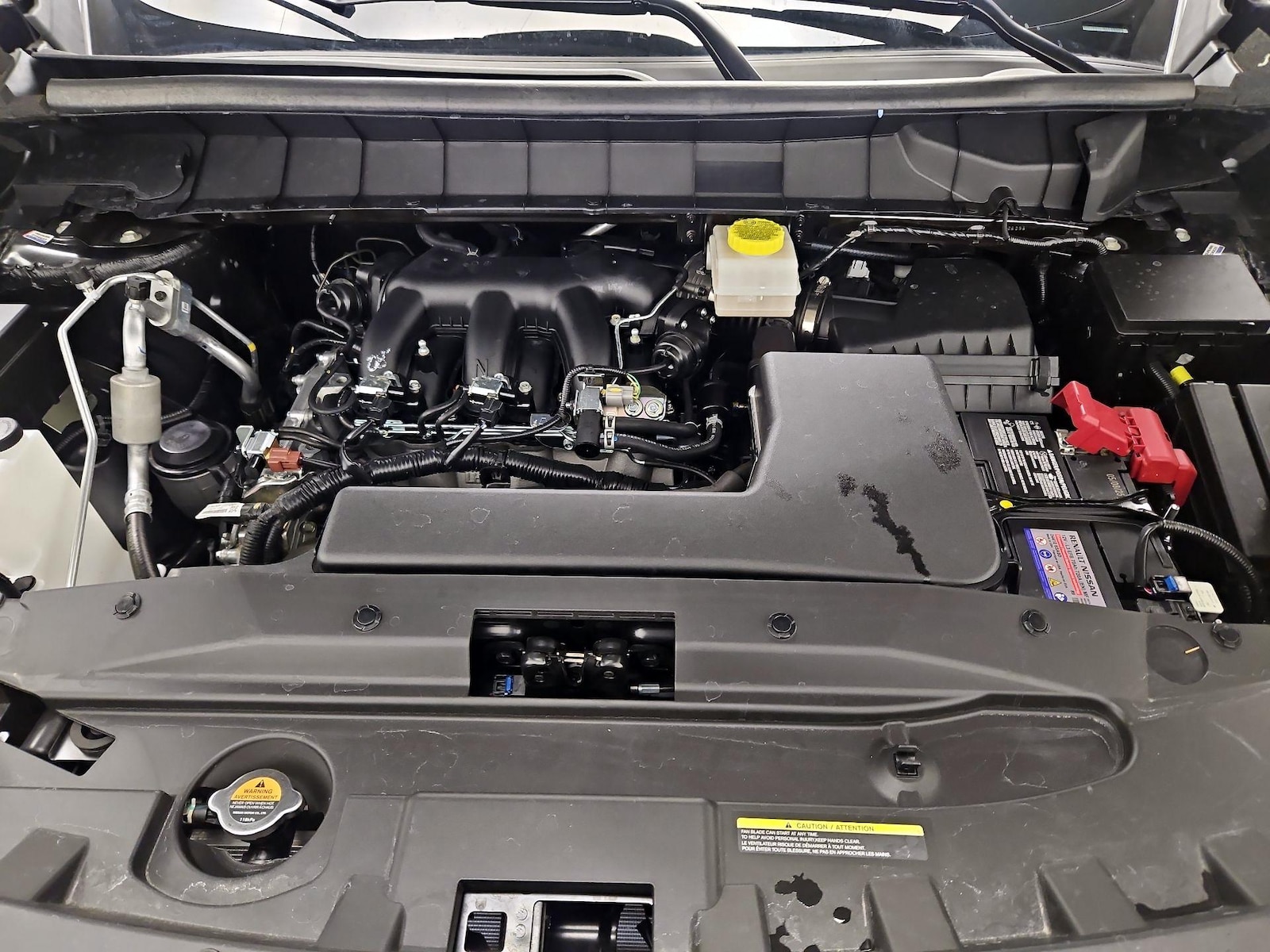 2025 Nissan Pathfinder SV - Photo 23