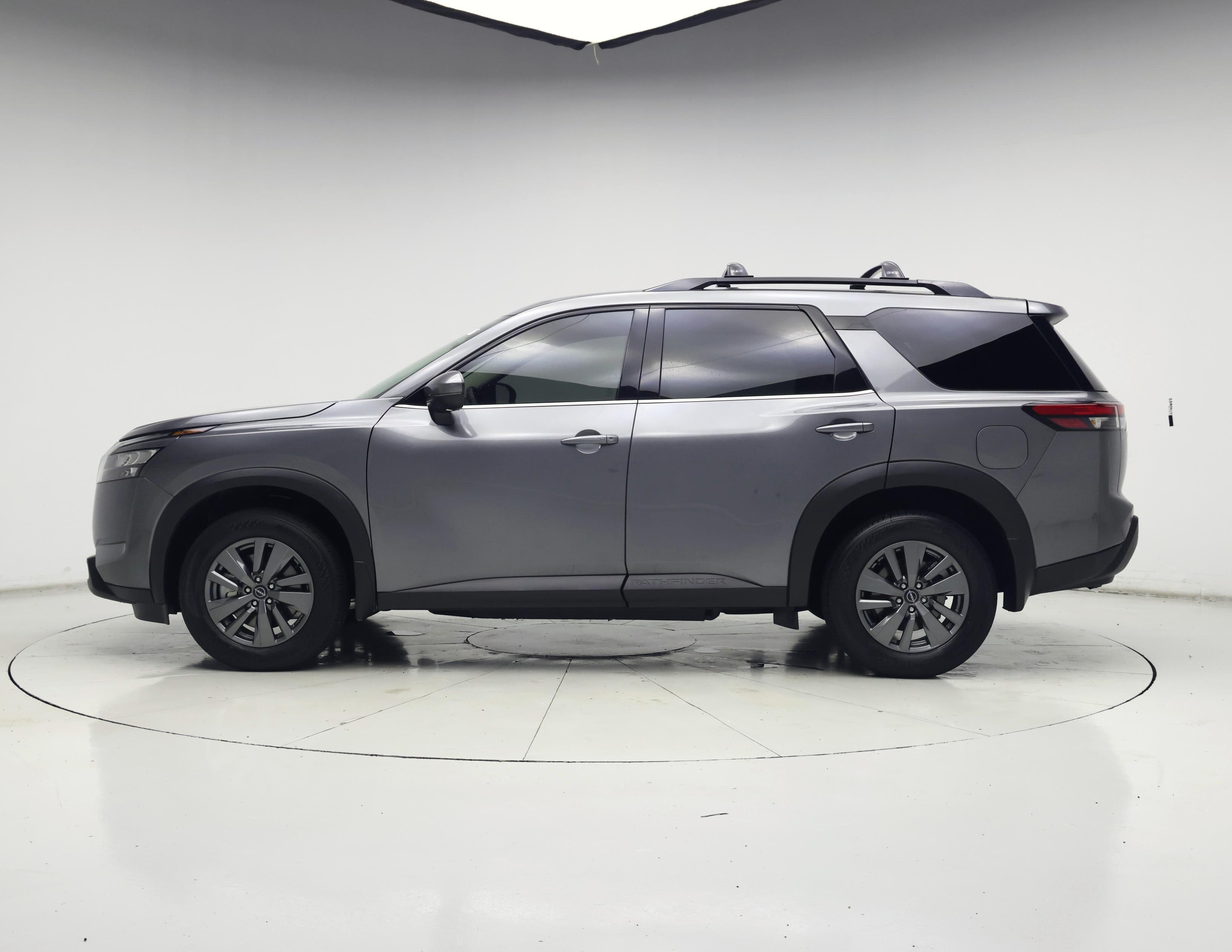 Thumbnail: 2025 Nissan Pathfinder - 3