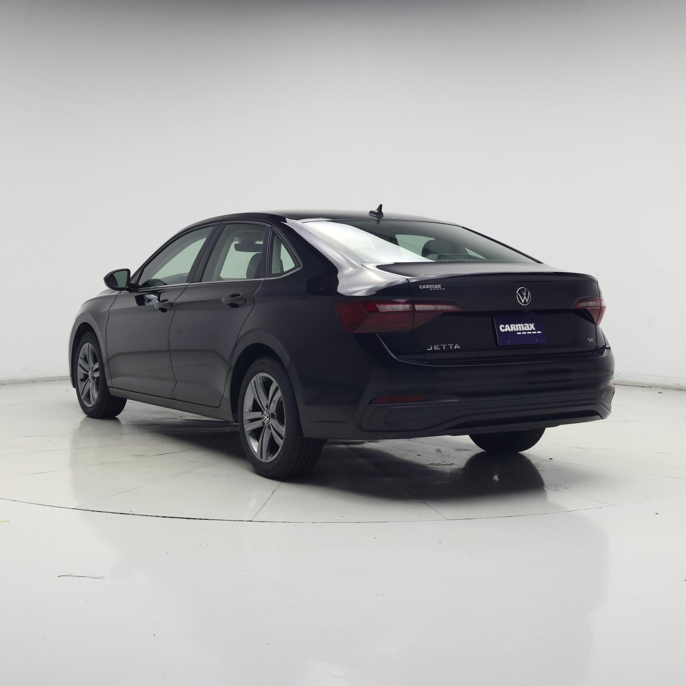 Thumbnail: 2024 Volkswagen Jetta - 2