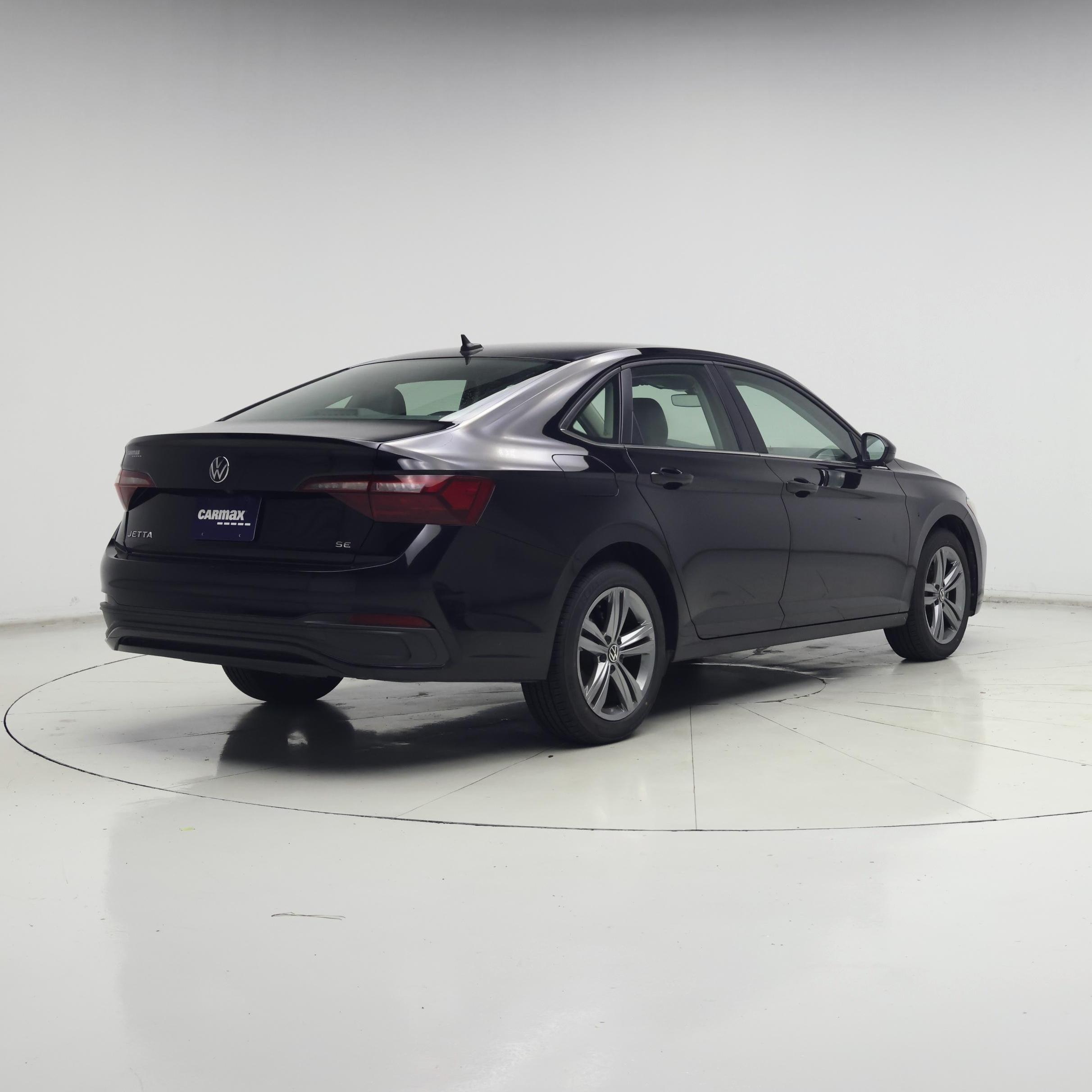 Thumbnail: 2024 Volkswagen Jetta - 8
