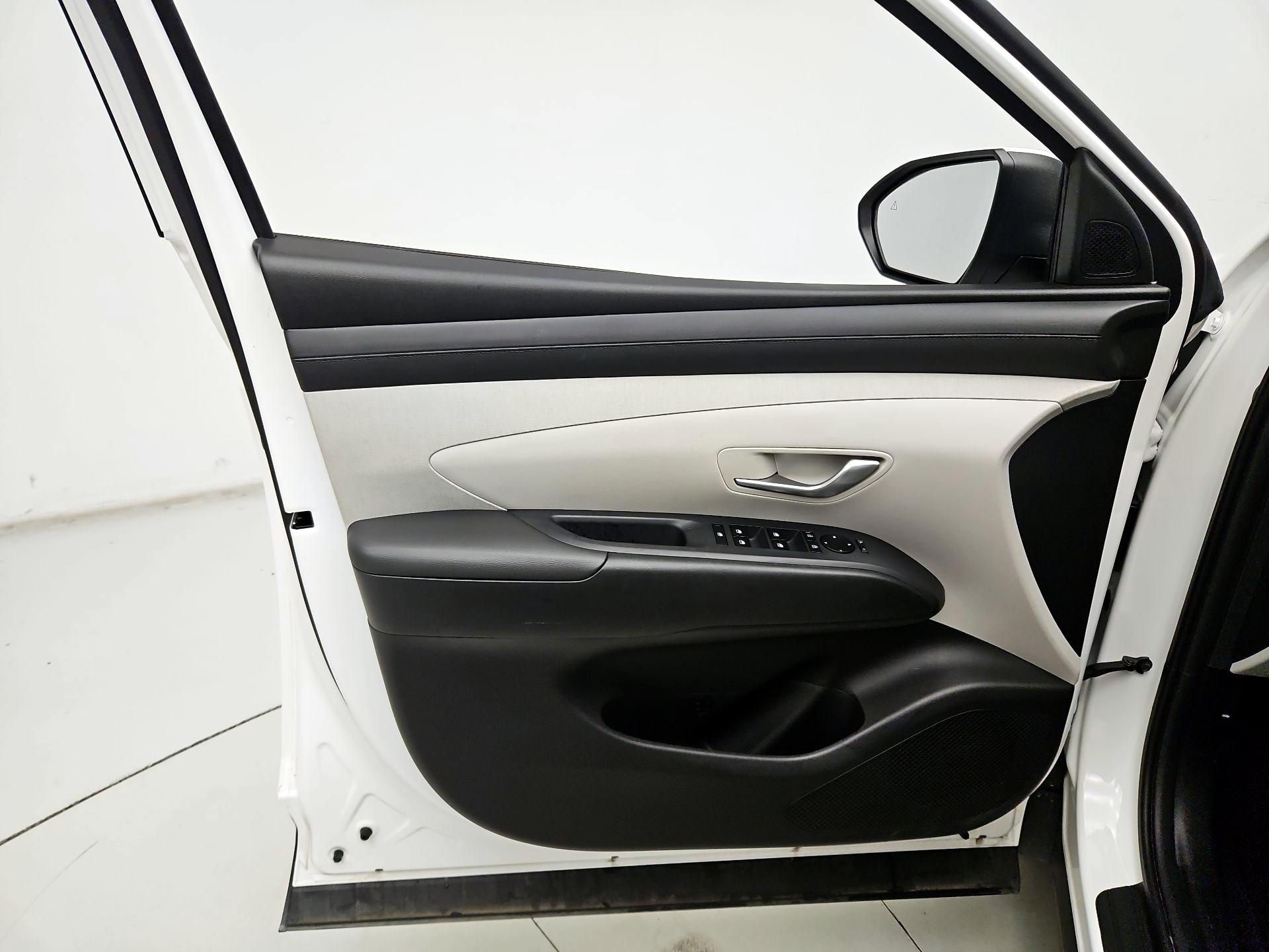 Thumbnail: 2025 Hyundai Tucson - 12
