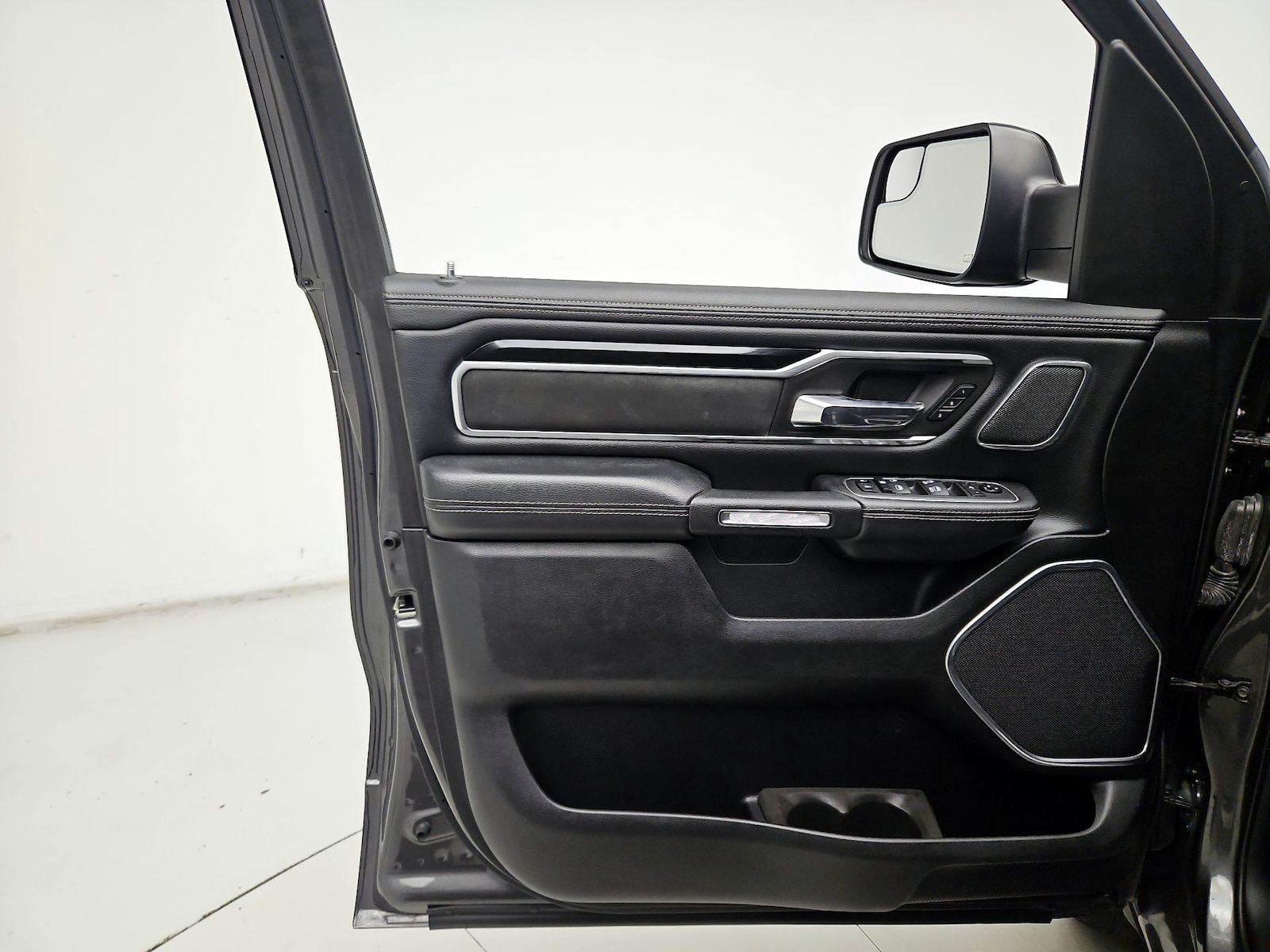 2021 RAM Ram 1500 Pickup Laramie - Photo 13