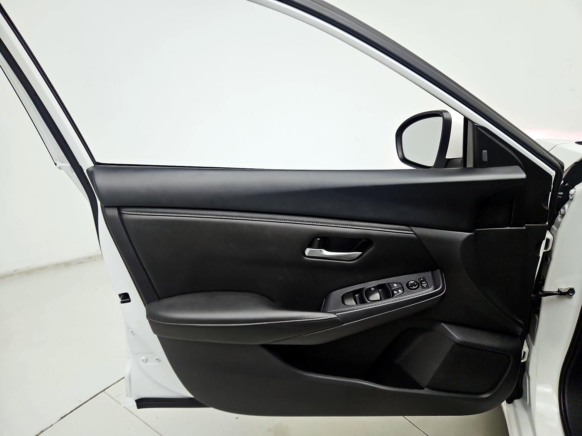 Thumbnail: 2024 Nissan Sentra - 12