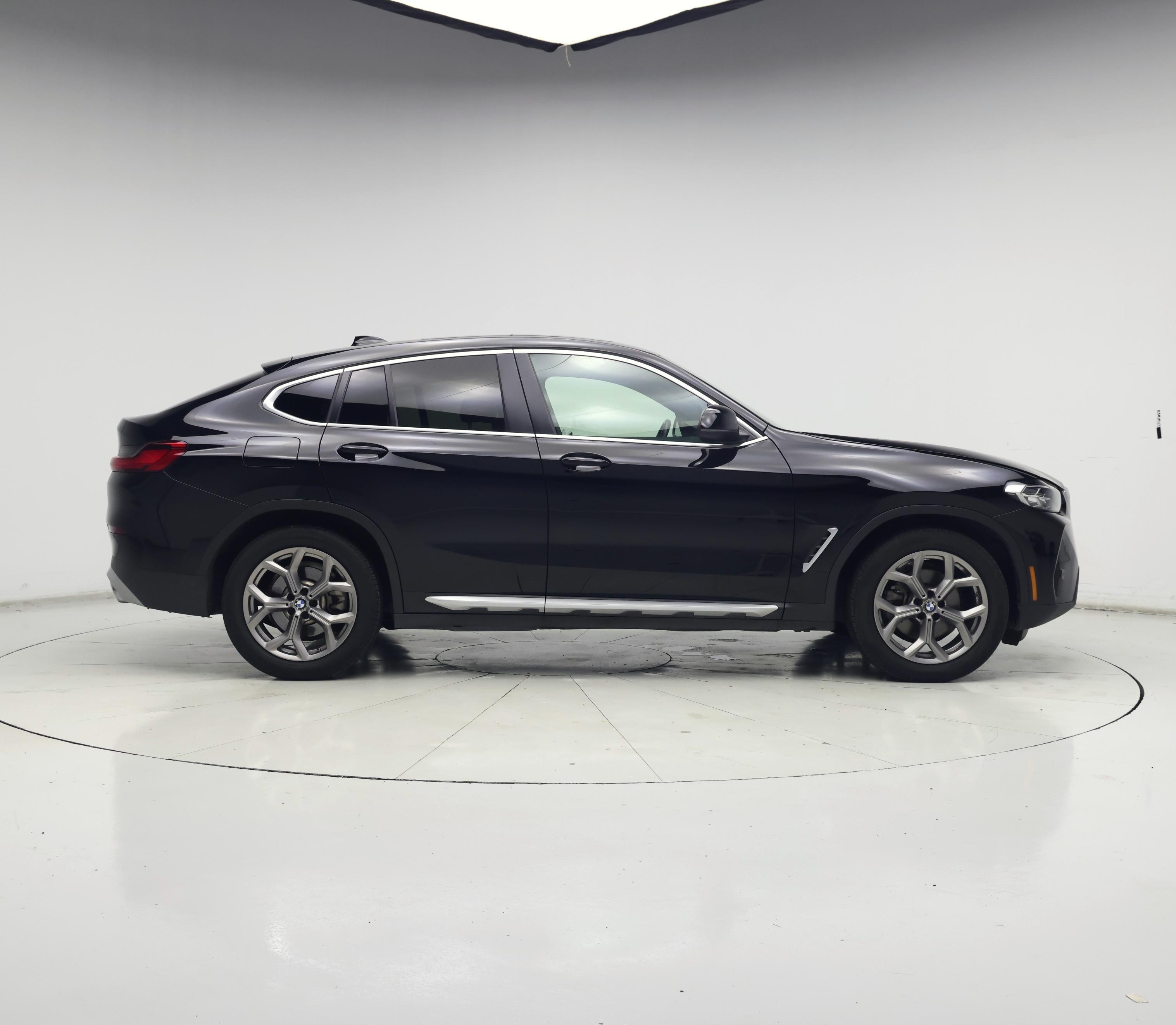Thumbnail: 2022 BMW X4 - 7