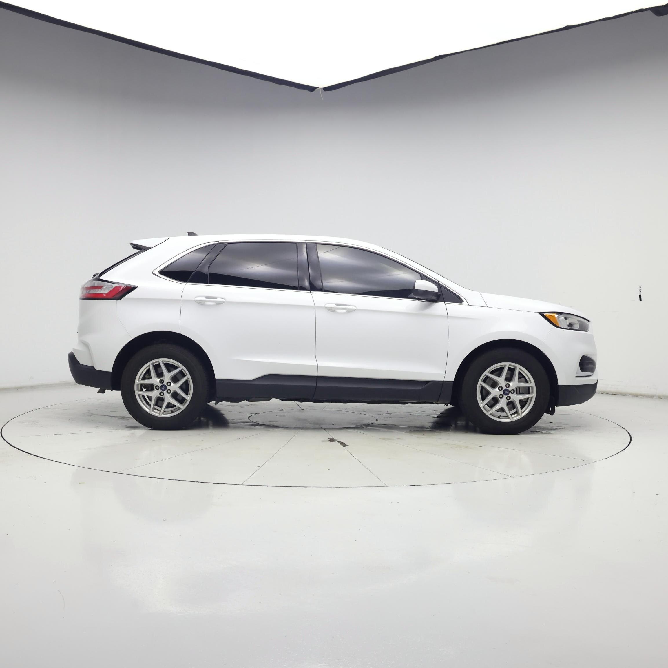 Thumbnail: 2022 Ford Edge - 7