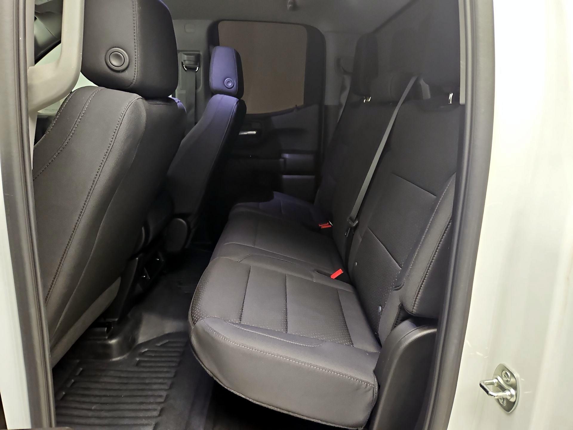 Thumbnail: 2025 GMC Sierra 1500 - 17