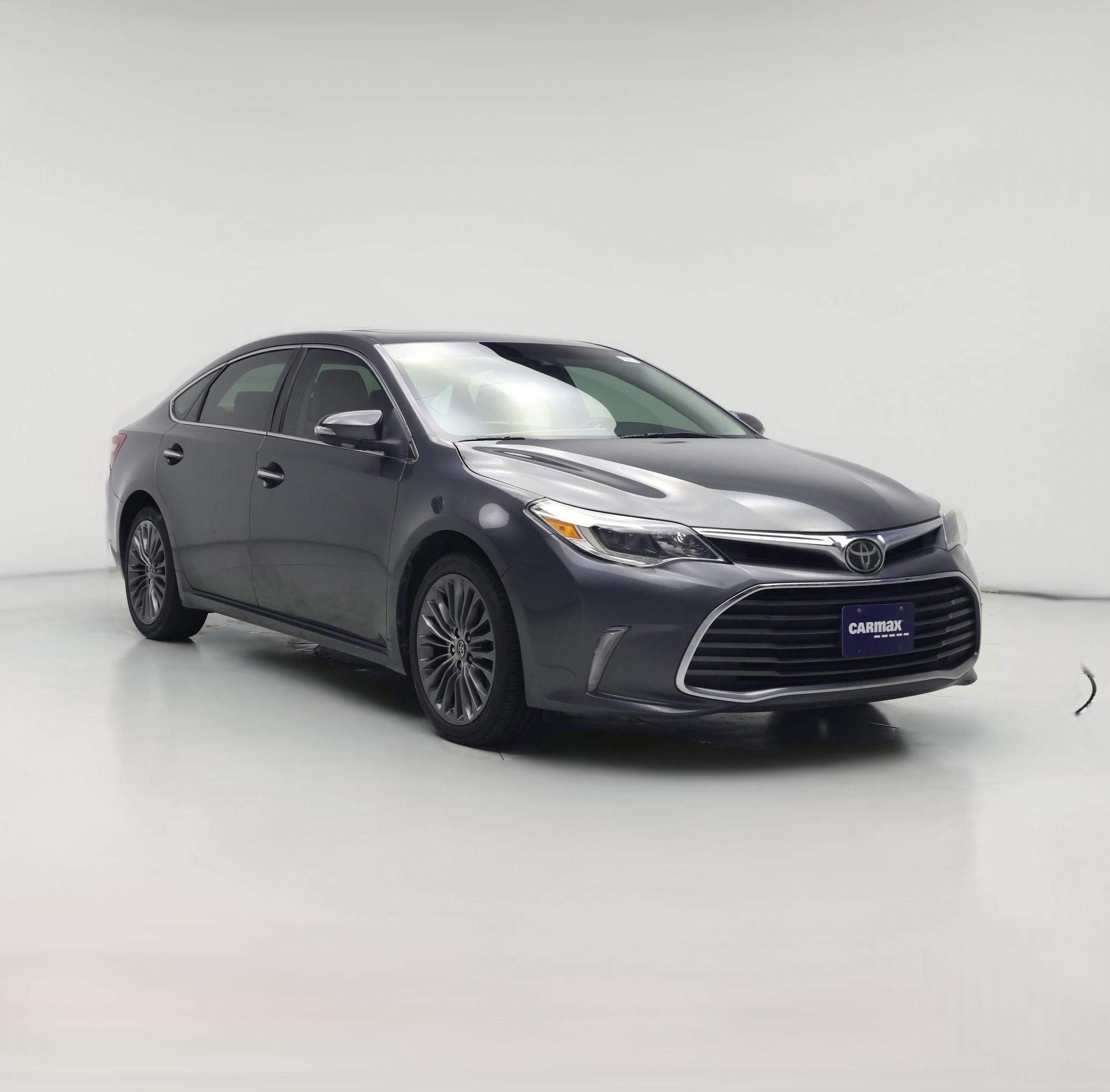 Thumbnail: 2016 Toyota Avalon - 1