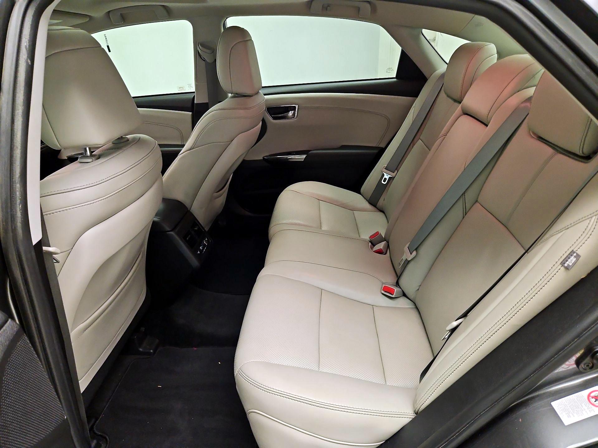 Thumbnail: 2016 Toyota Avalon - 20