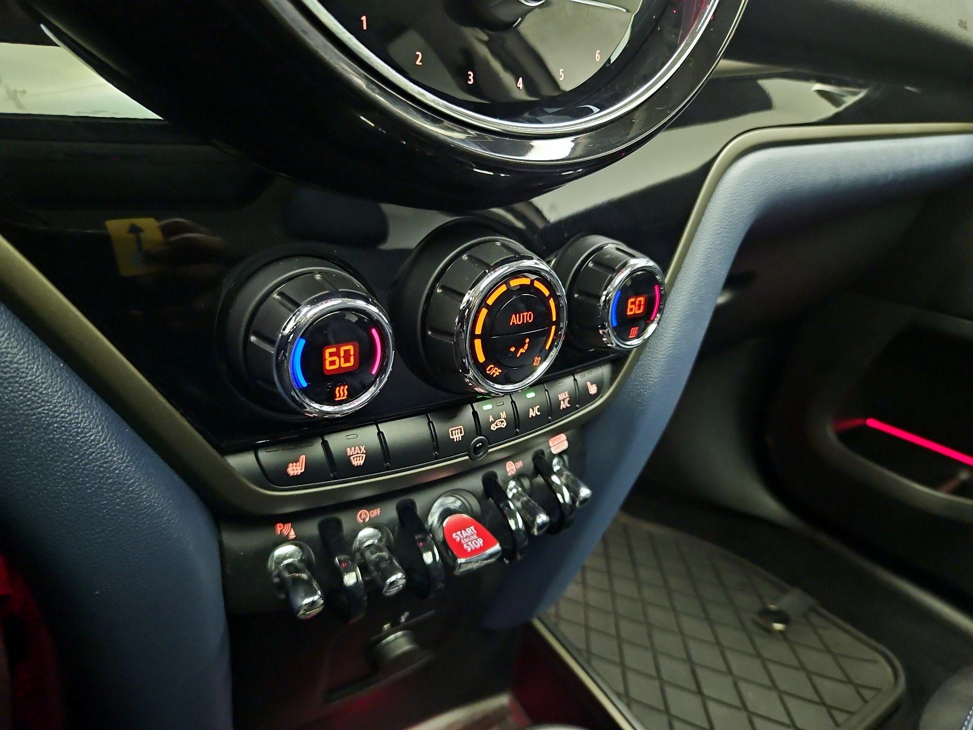 Thumbnail: 2022 MINI Cooper Countryman - 17