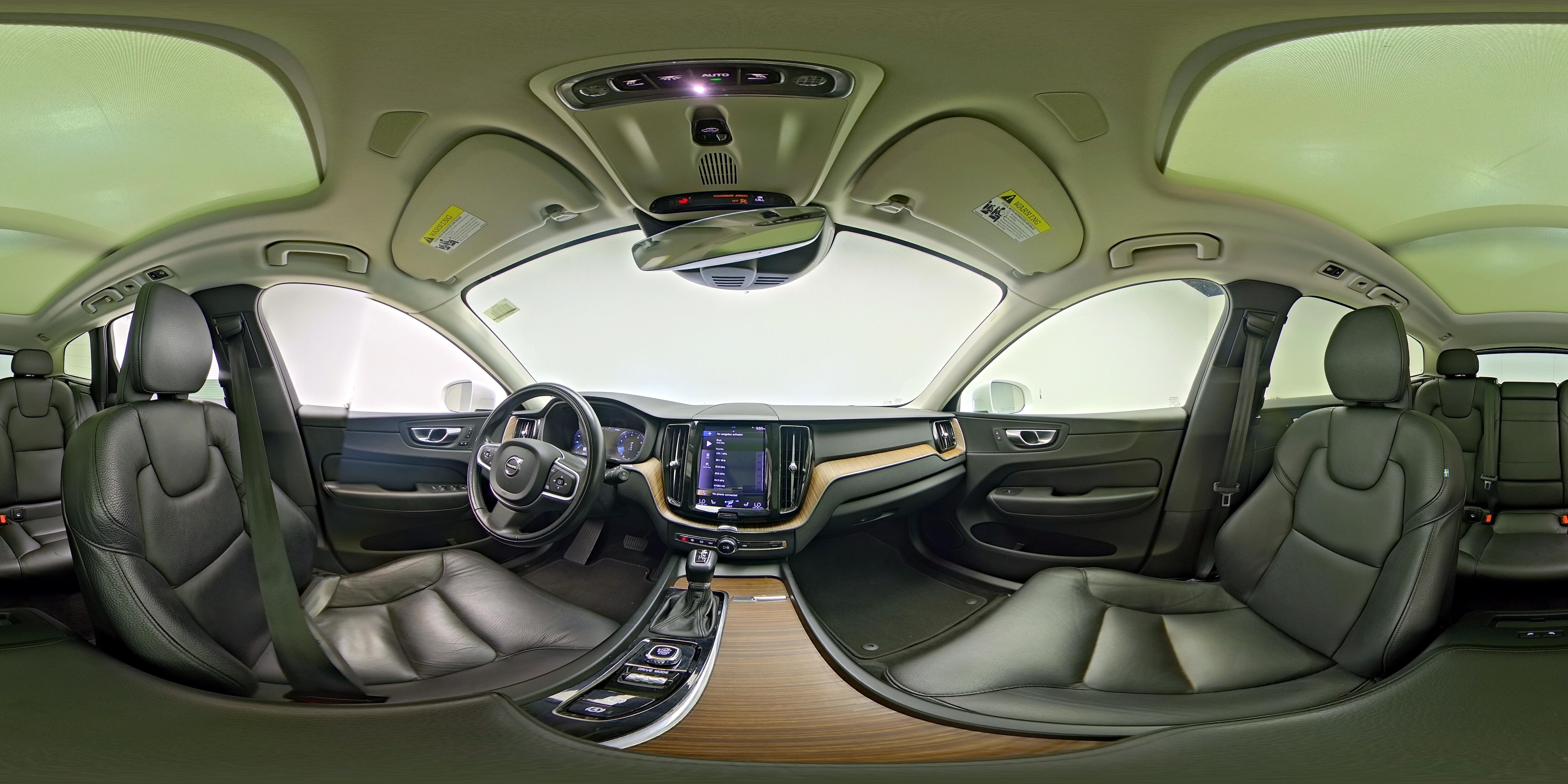 2021 Volvo XC60 Momentum - Photo 22