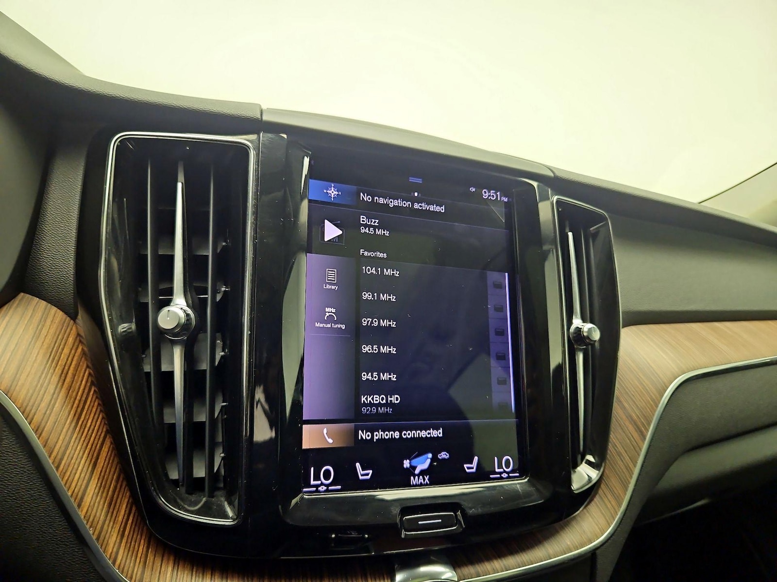 2021 Volvo XC60 Momentum - Photo 15