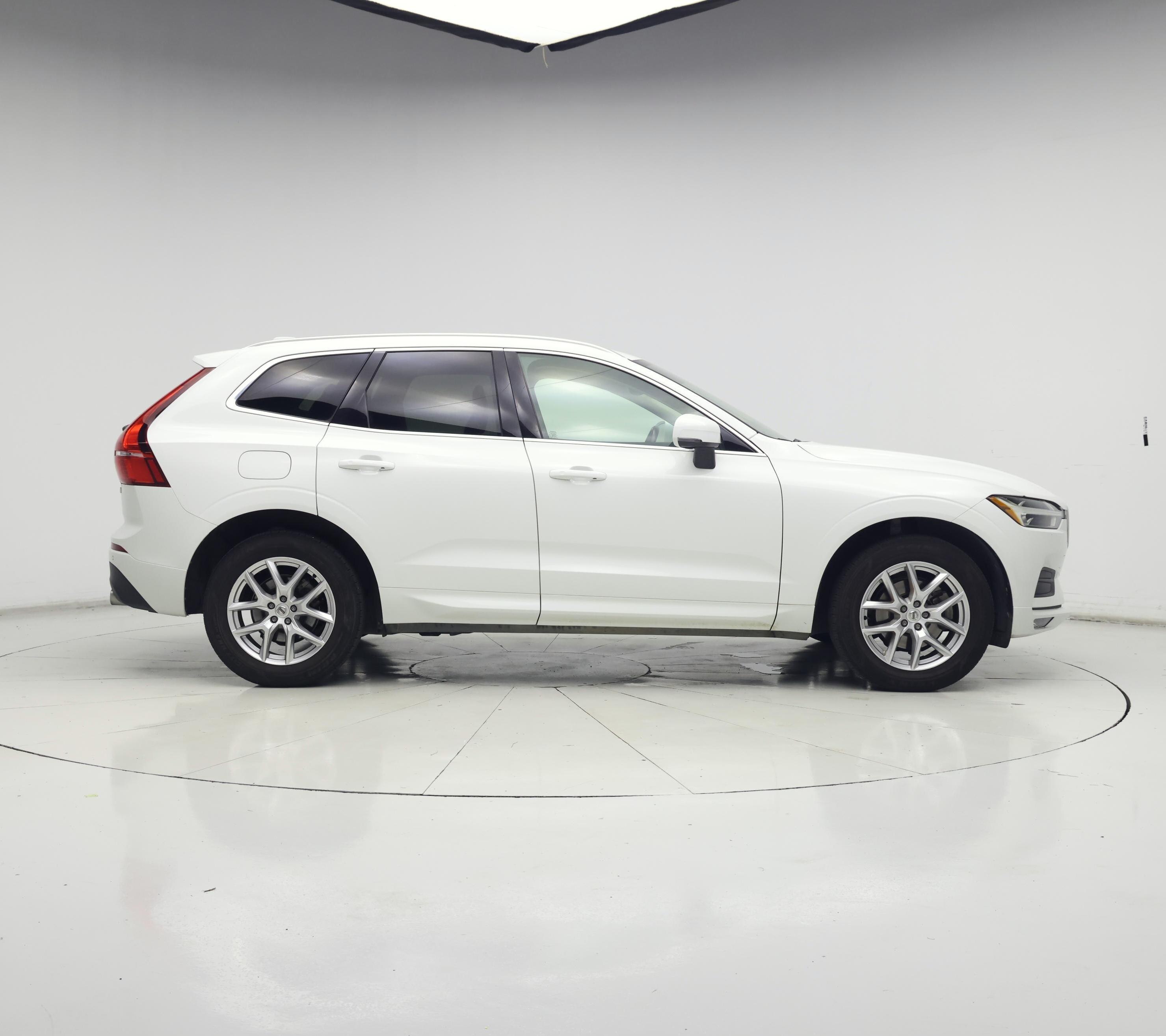Thumbnail: 2021 Volvo XC60 - 7