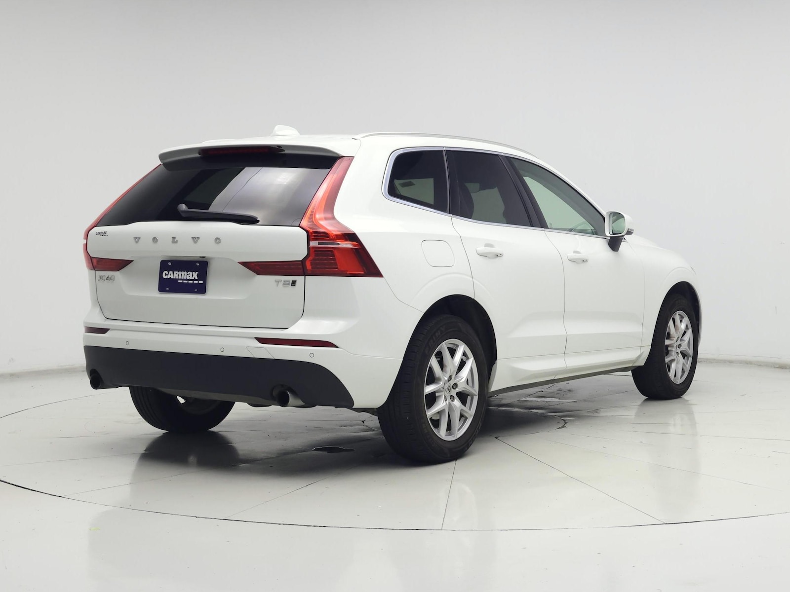 2021 Volvo XC60 Momentum - Photo 9