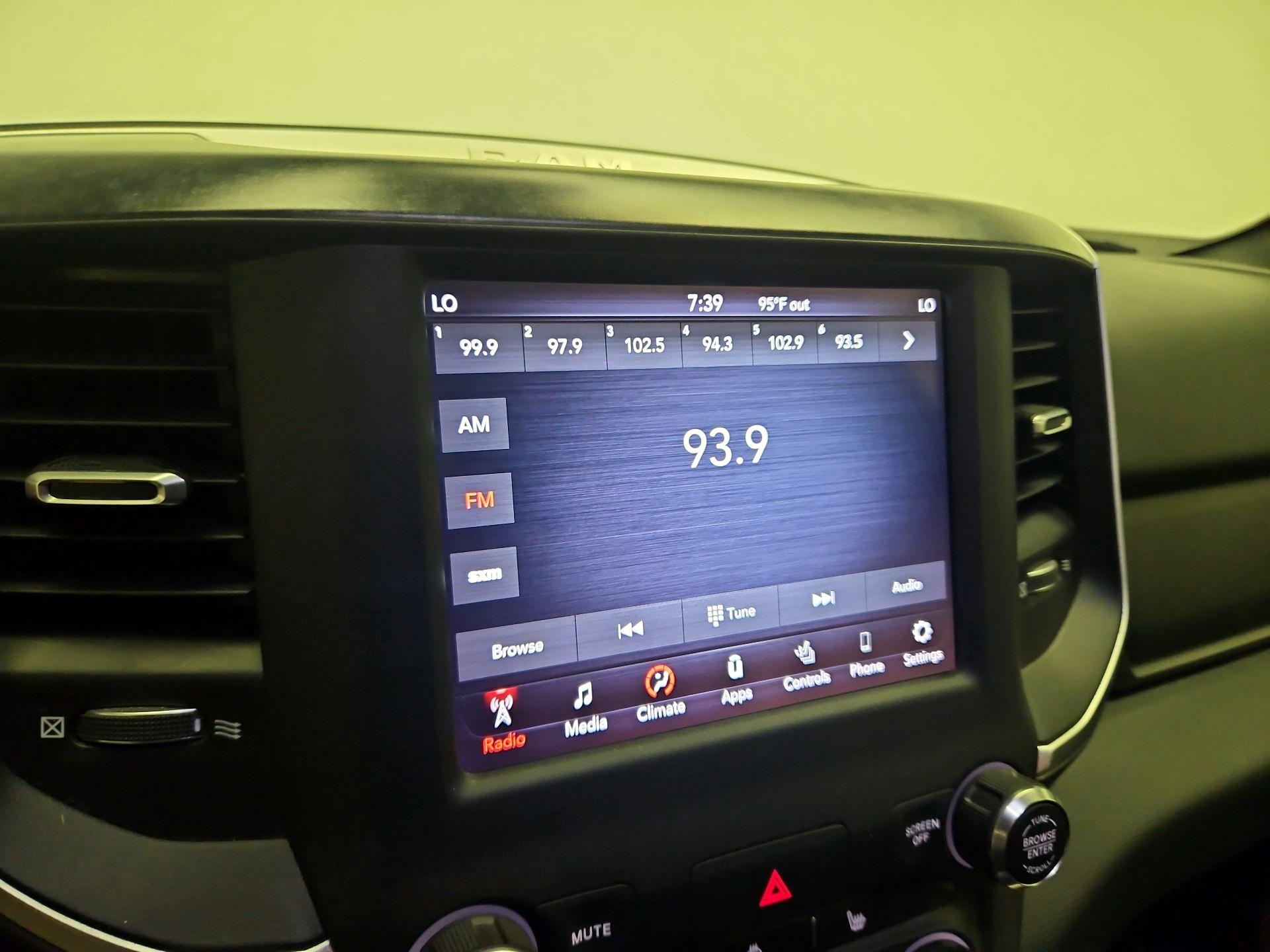 Thumbnail: 2019 RAM 1500 - 15