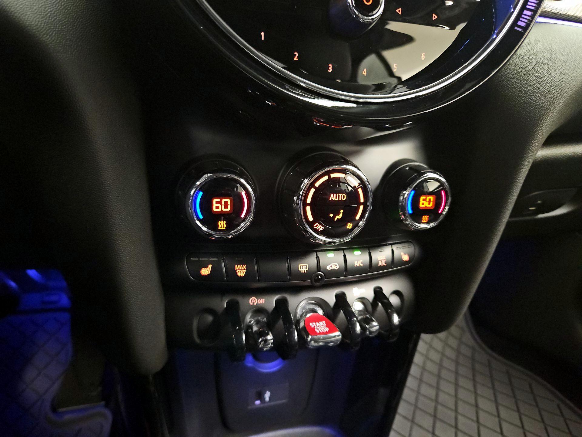 Thumbnail: 2024 MINI Cooper - 15
