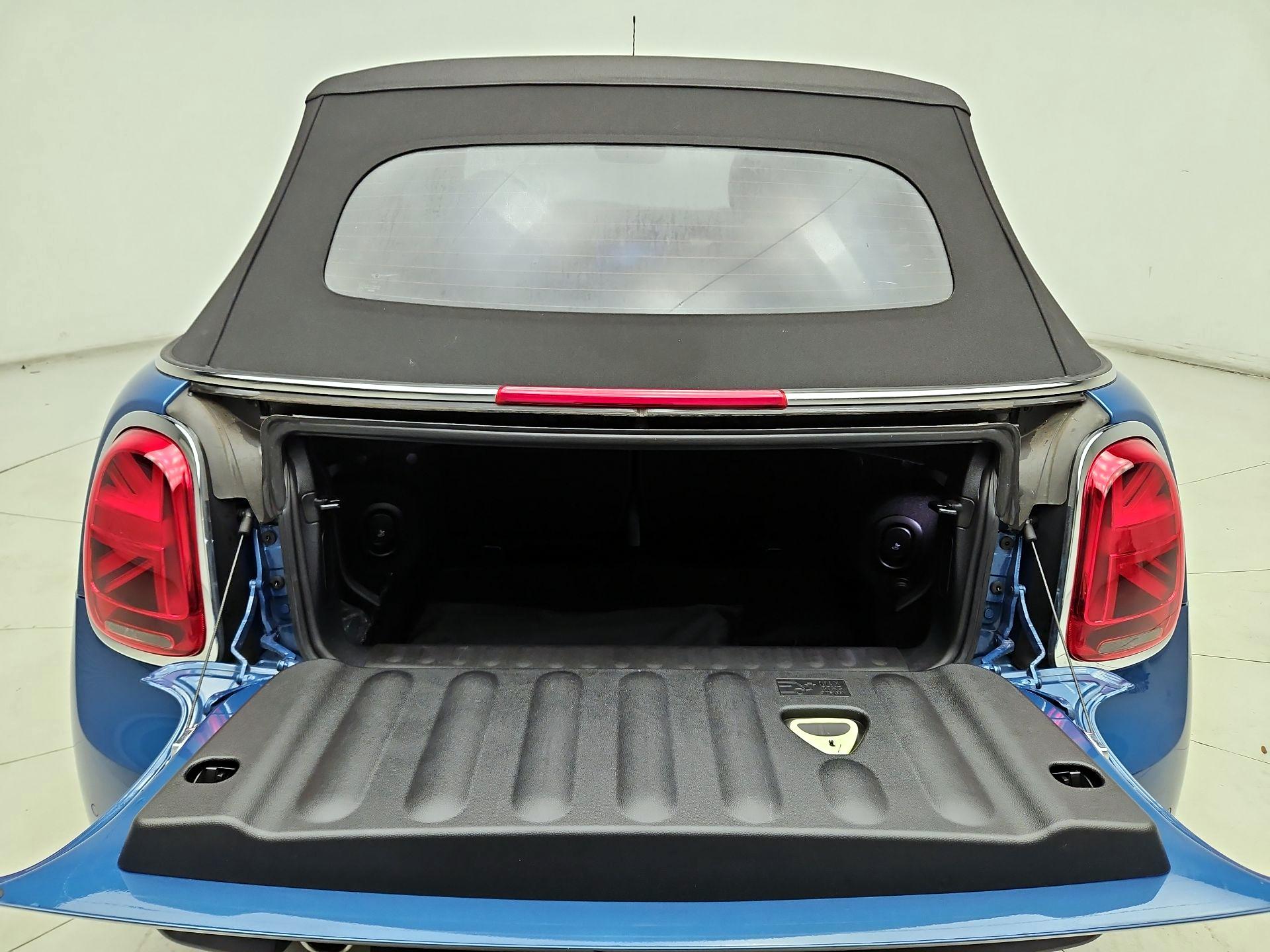 Thumbnail: 2024 MINI Cooper - 17