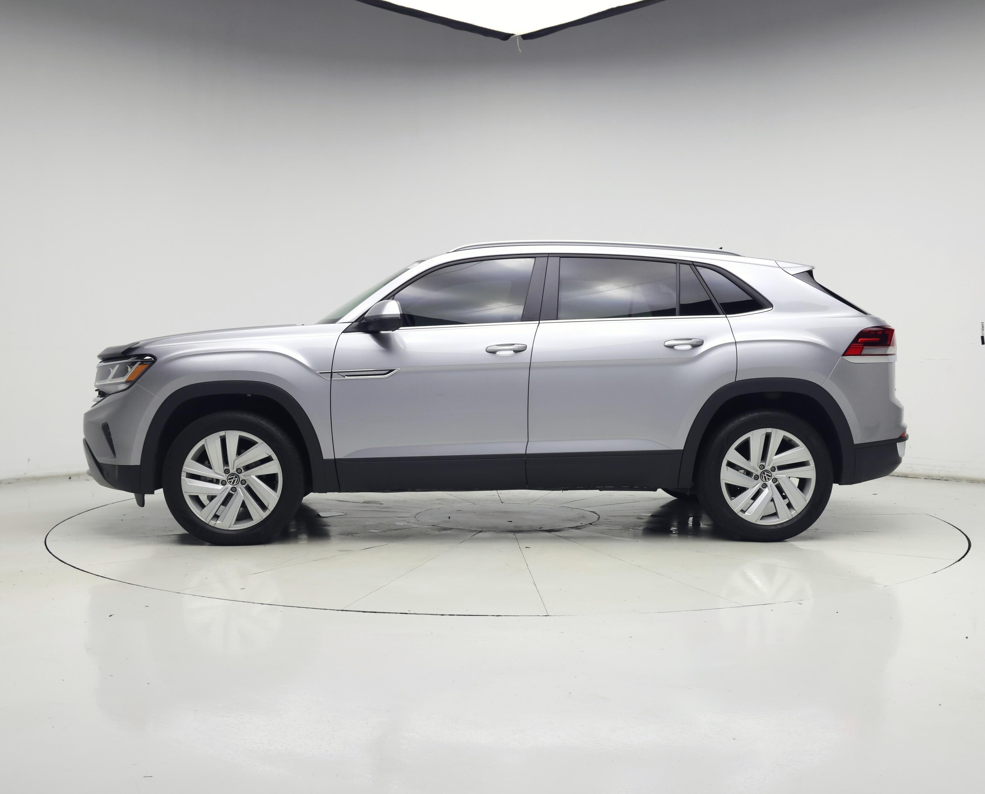 Thumbnail: 2022 Volkswagen Atlas - 3