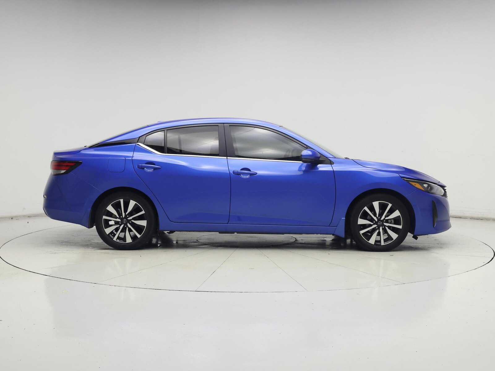 2024 Nissan Sentra SV - Photo 8