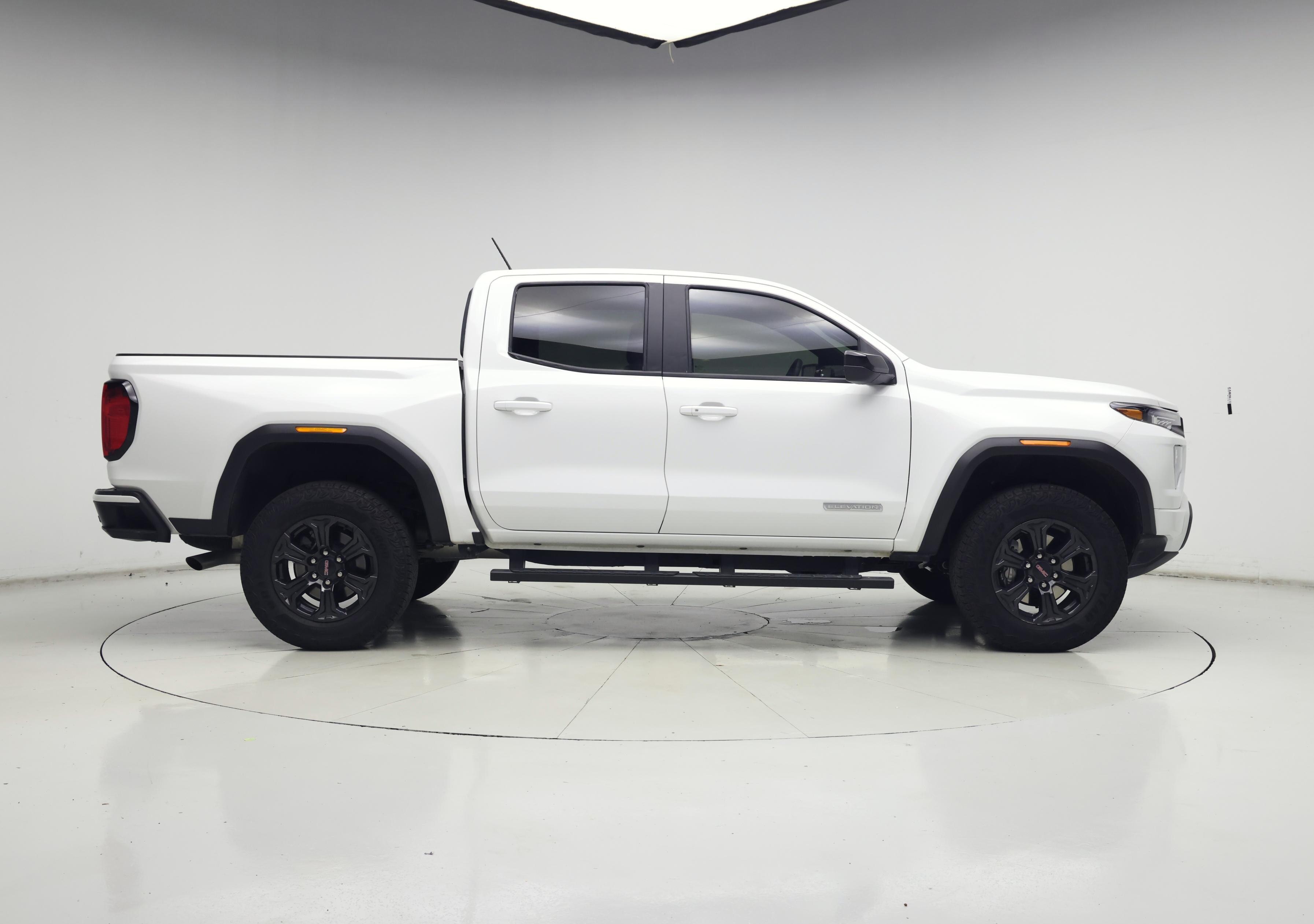 Thumbnail: 2025 GMC Canyon - 7