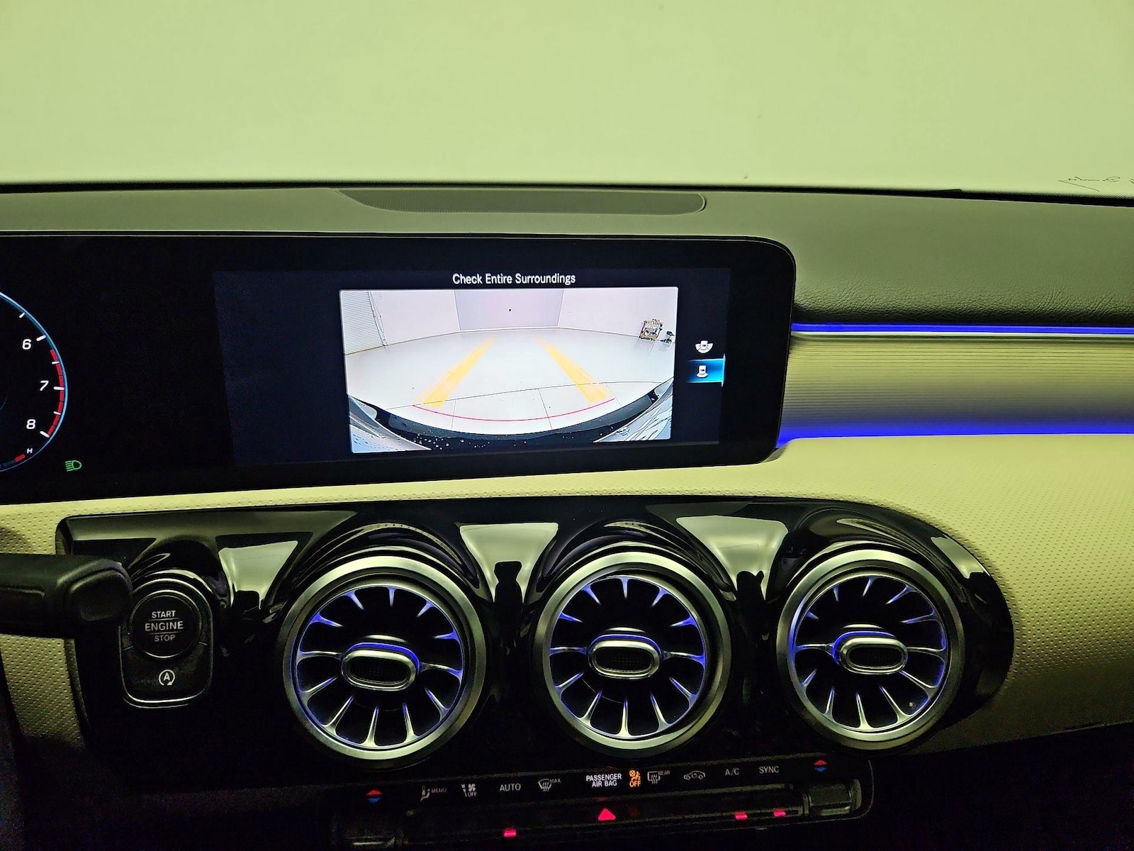 2021 Mercedes-Benz A-Class A220 - Photo 14