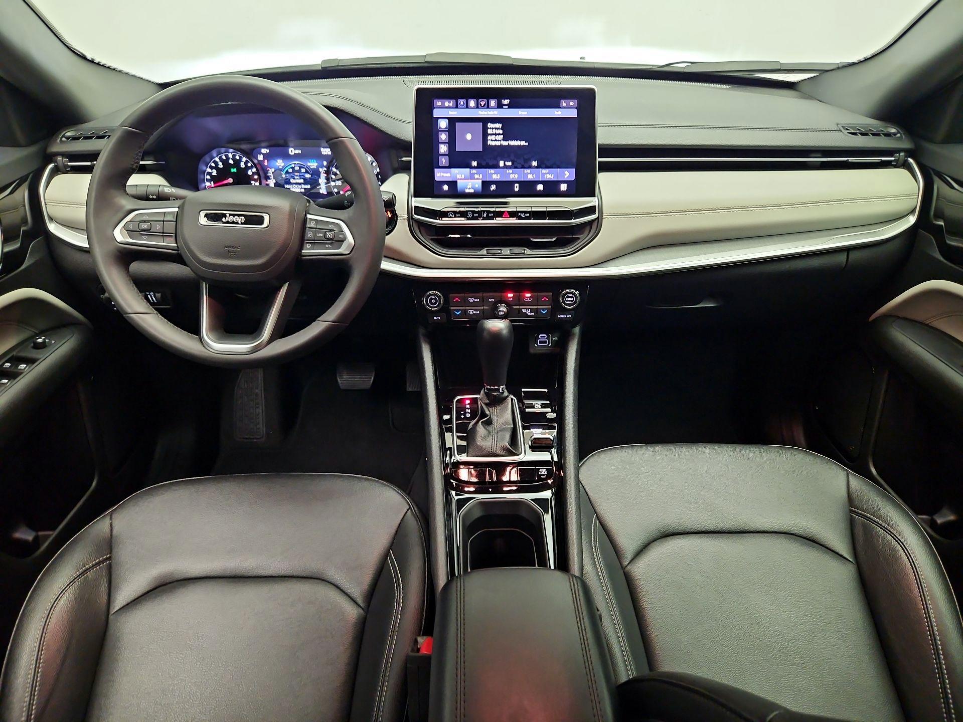 Thumbnail: 2025 Jeep Compass - 9