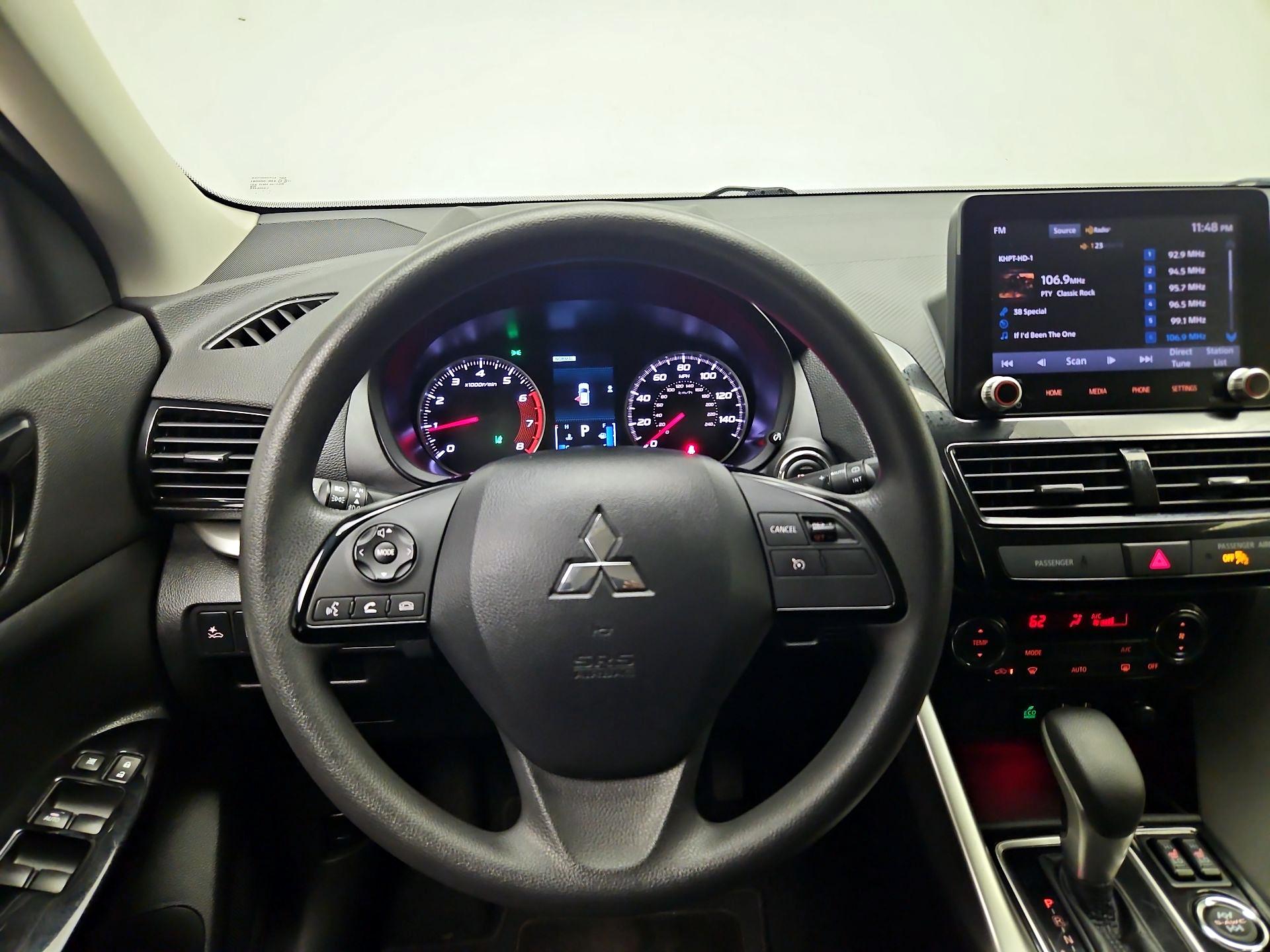 Thumbnail: 2024 Mitsubishi Eclipse Cross - 10
