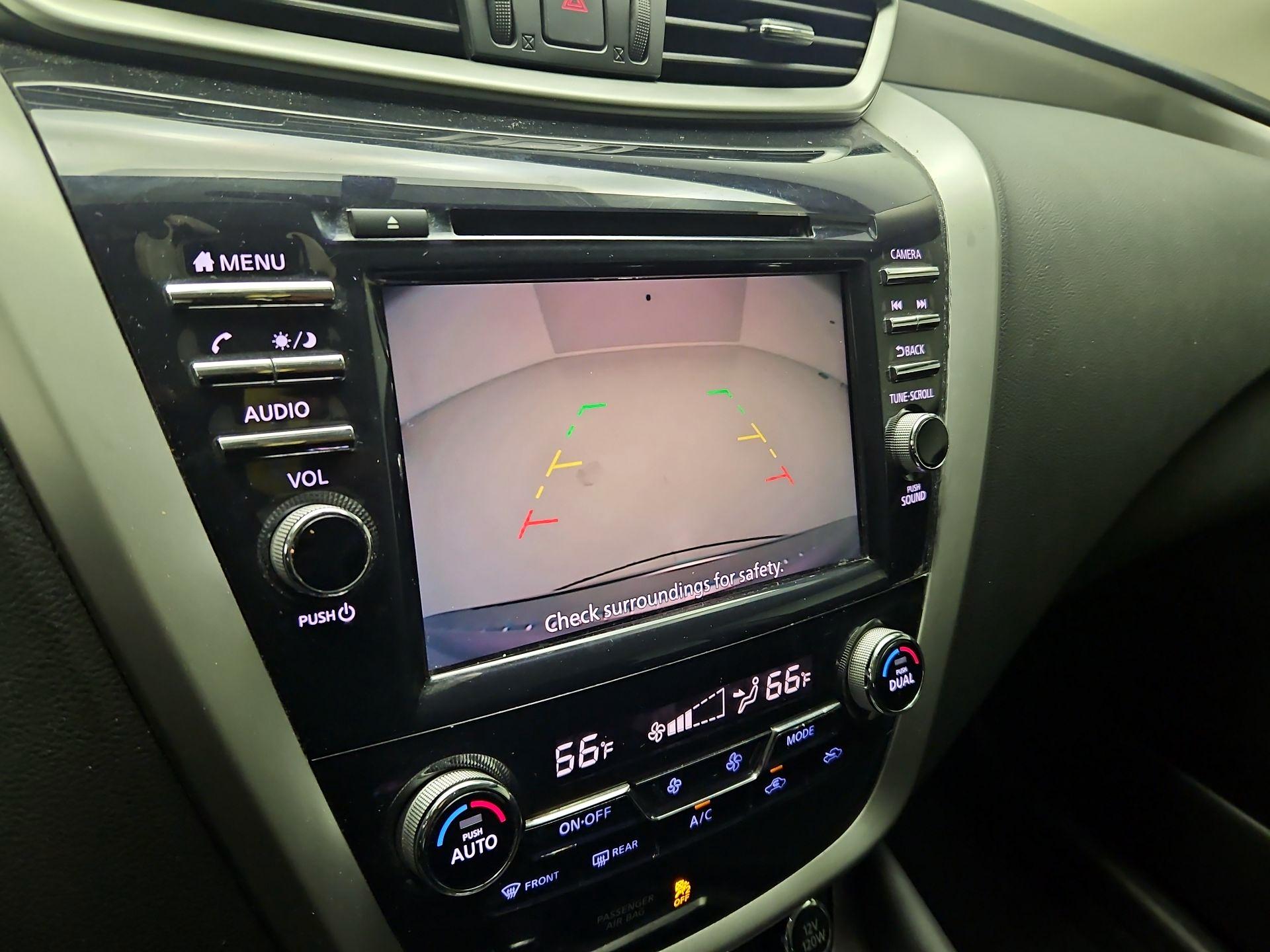 Thumbnail: 2019 Nissan Murano - 14