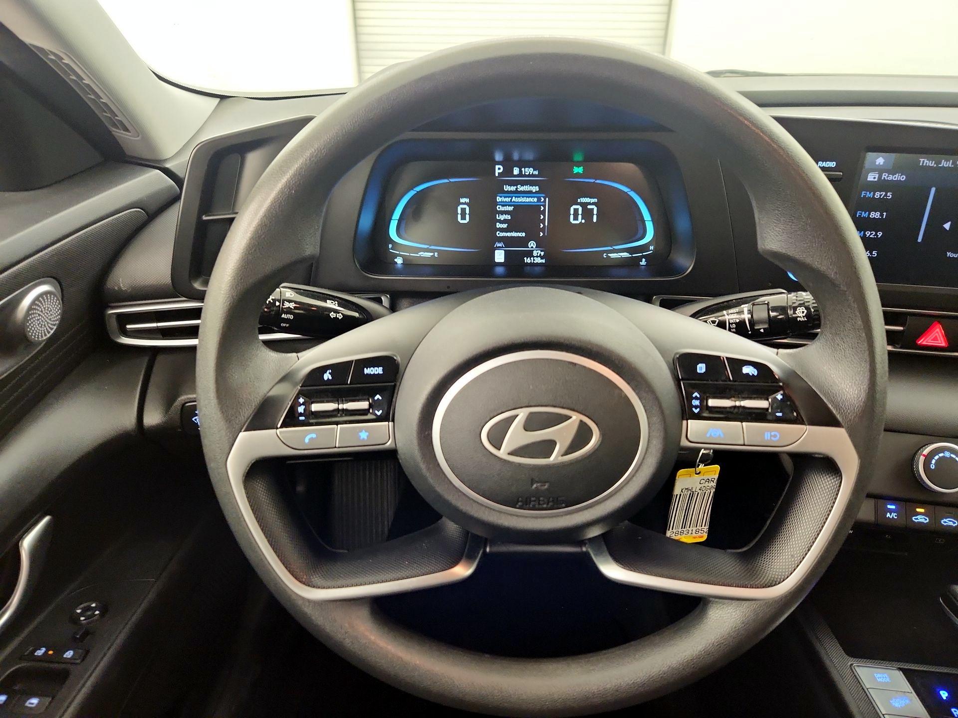 Thumbnail: 2024 Hyundai Elantra - 10