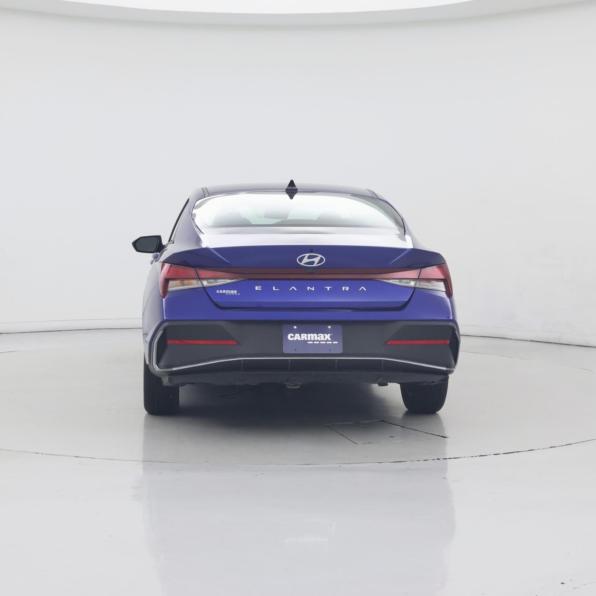 Thumbnail: 2024 Hyundai Elantra - 6