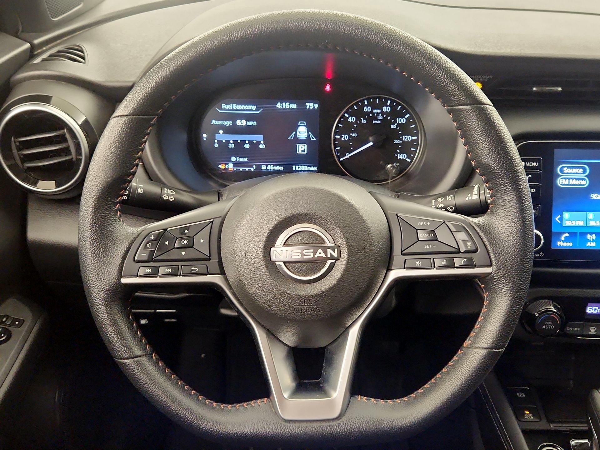 Thumbnail: 2023 Nissan Kicks - 10