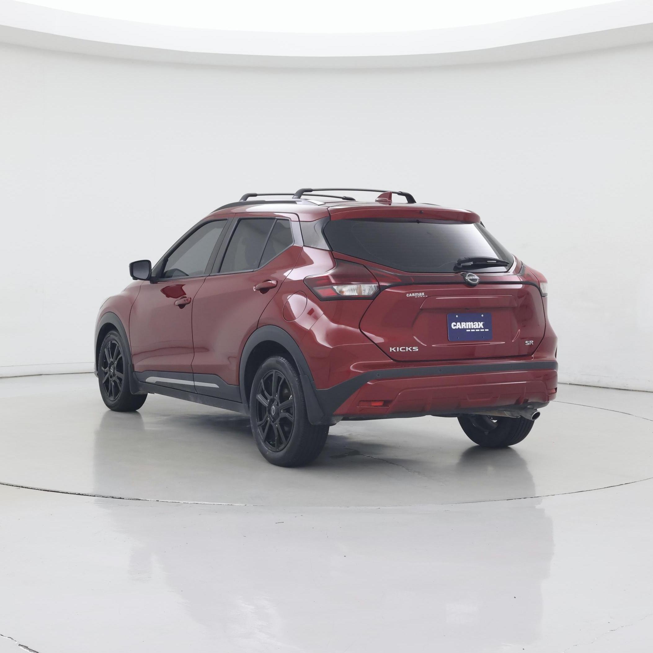 Thumbnail: 2023 Nissan Kicks - 2