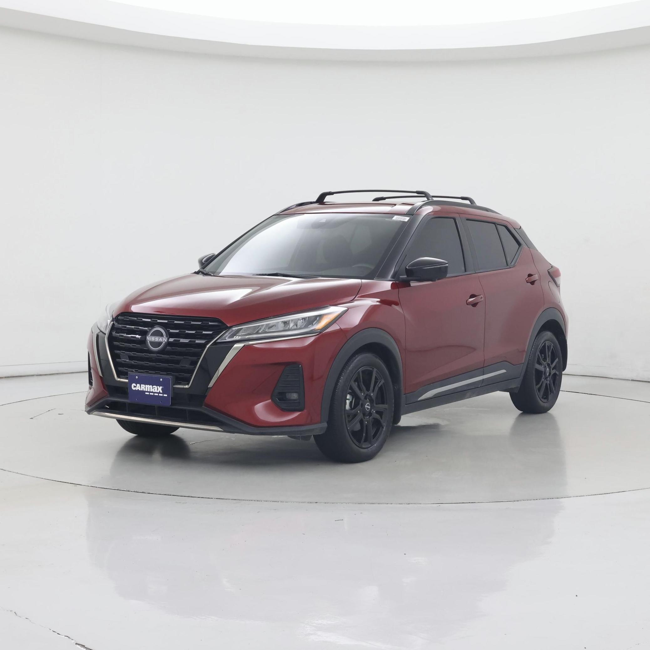 Thumbnail: 2023 Nissan Kicks - 4