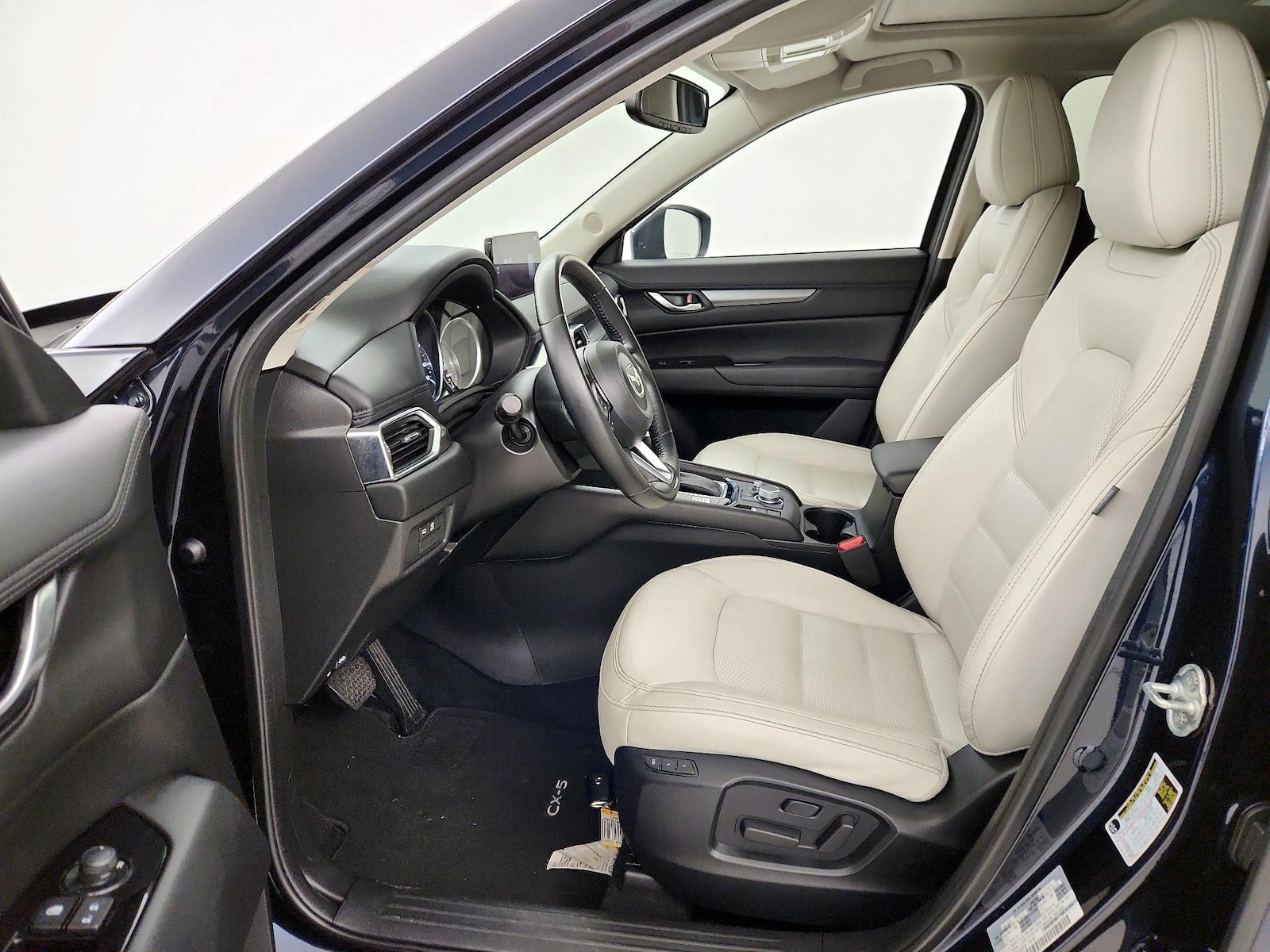 2022 Mazda CX-5 S Preferred package - Photo 12