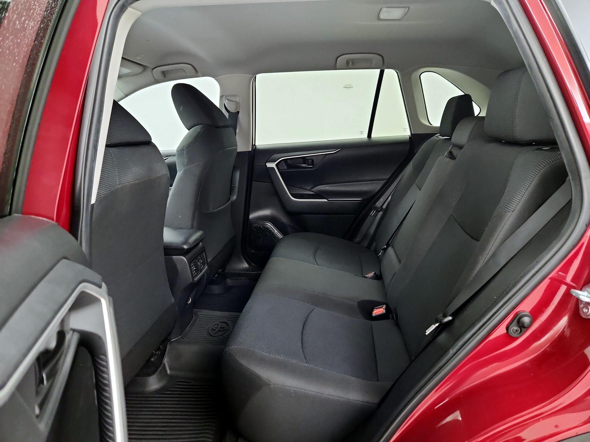 Thumbnail: 2023 Toyota RAV4 - 19