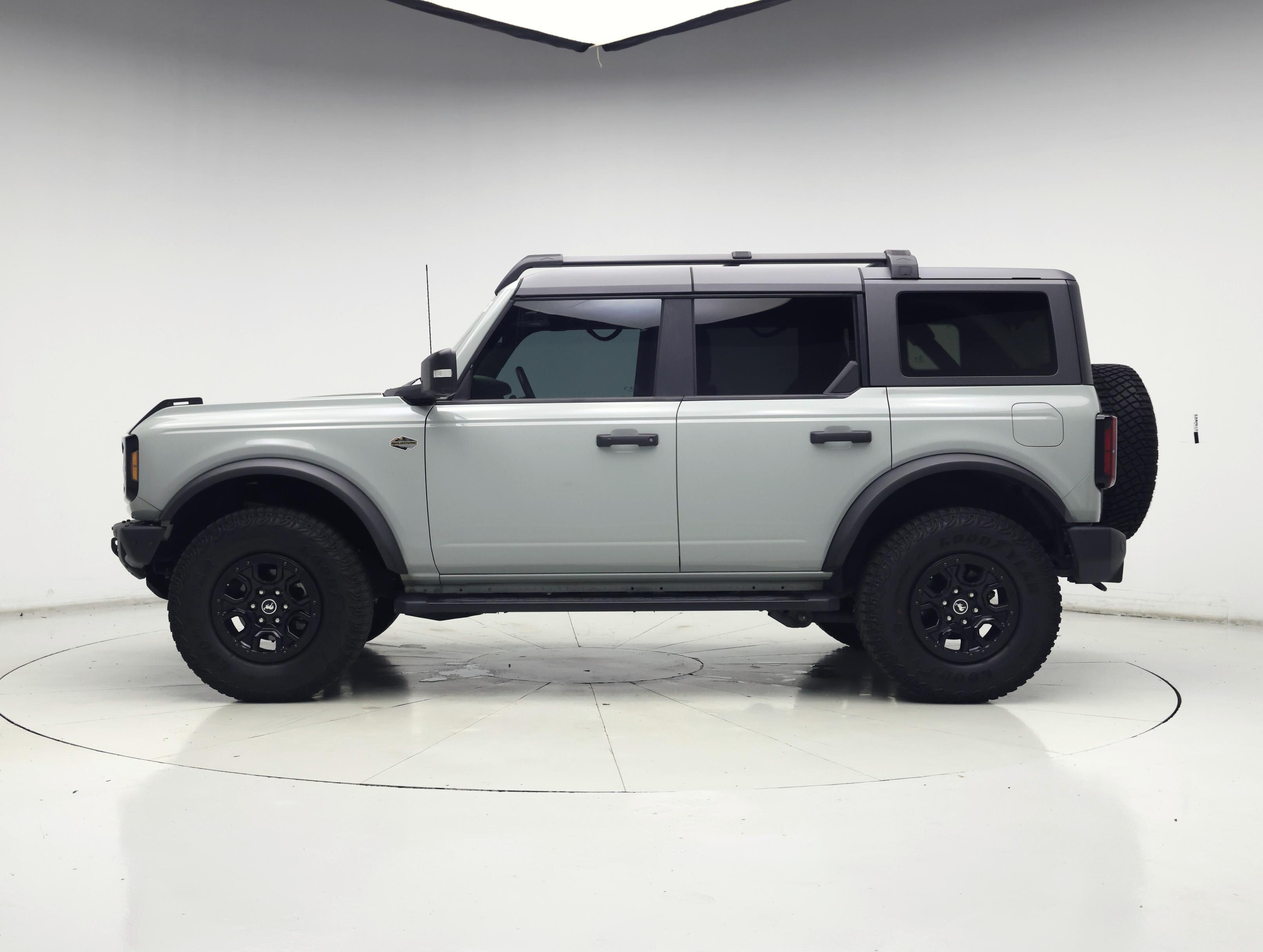 Thumbnail: 2024 Ford Bronco - 3