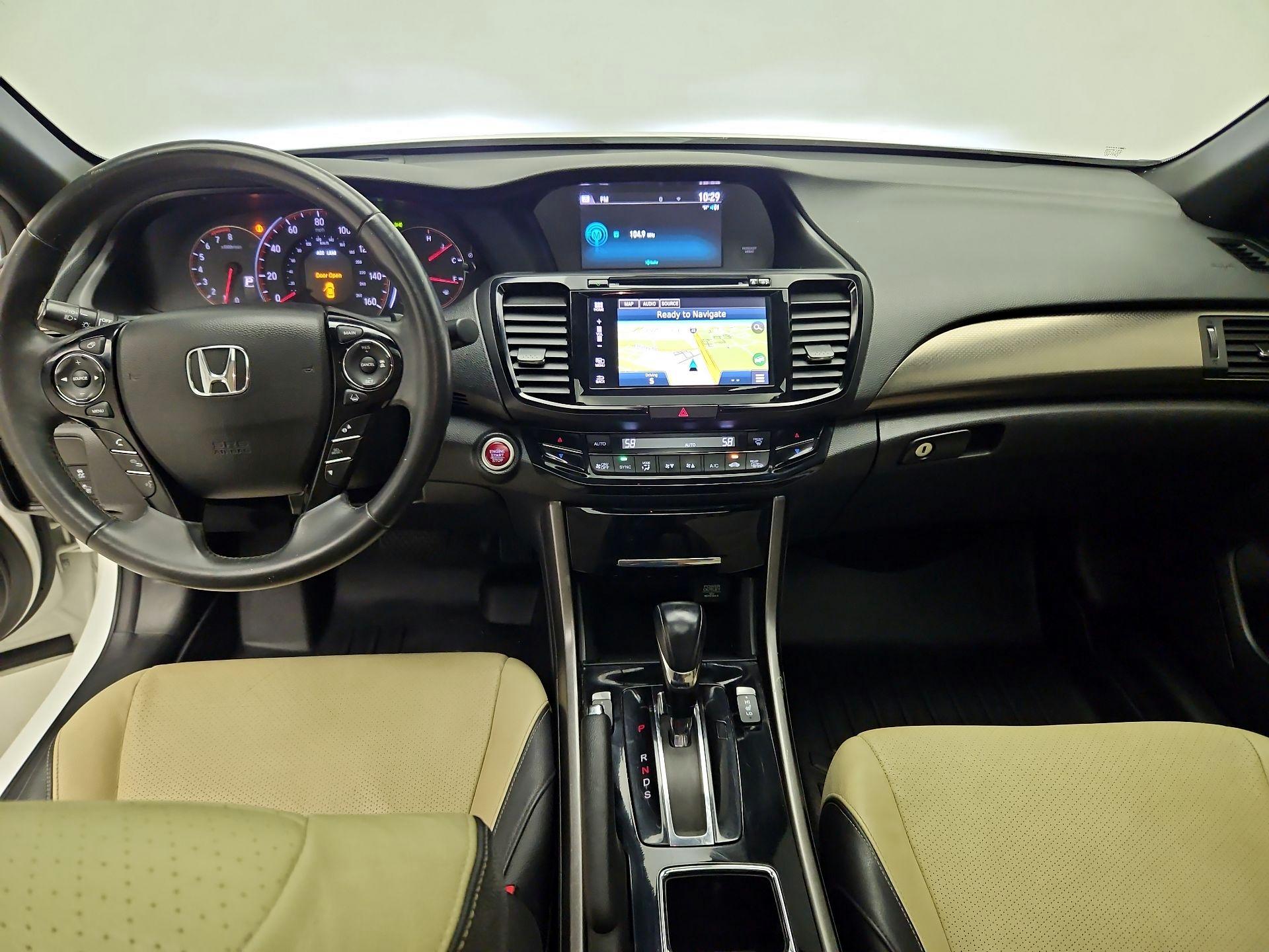 Thumbnail: 2016 Honda Accord - 9