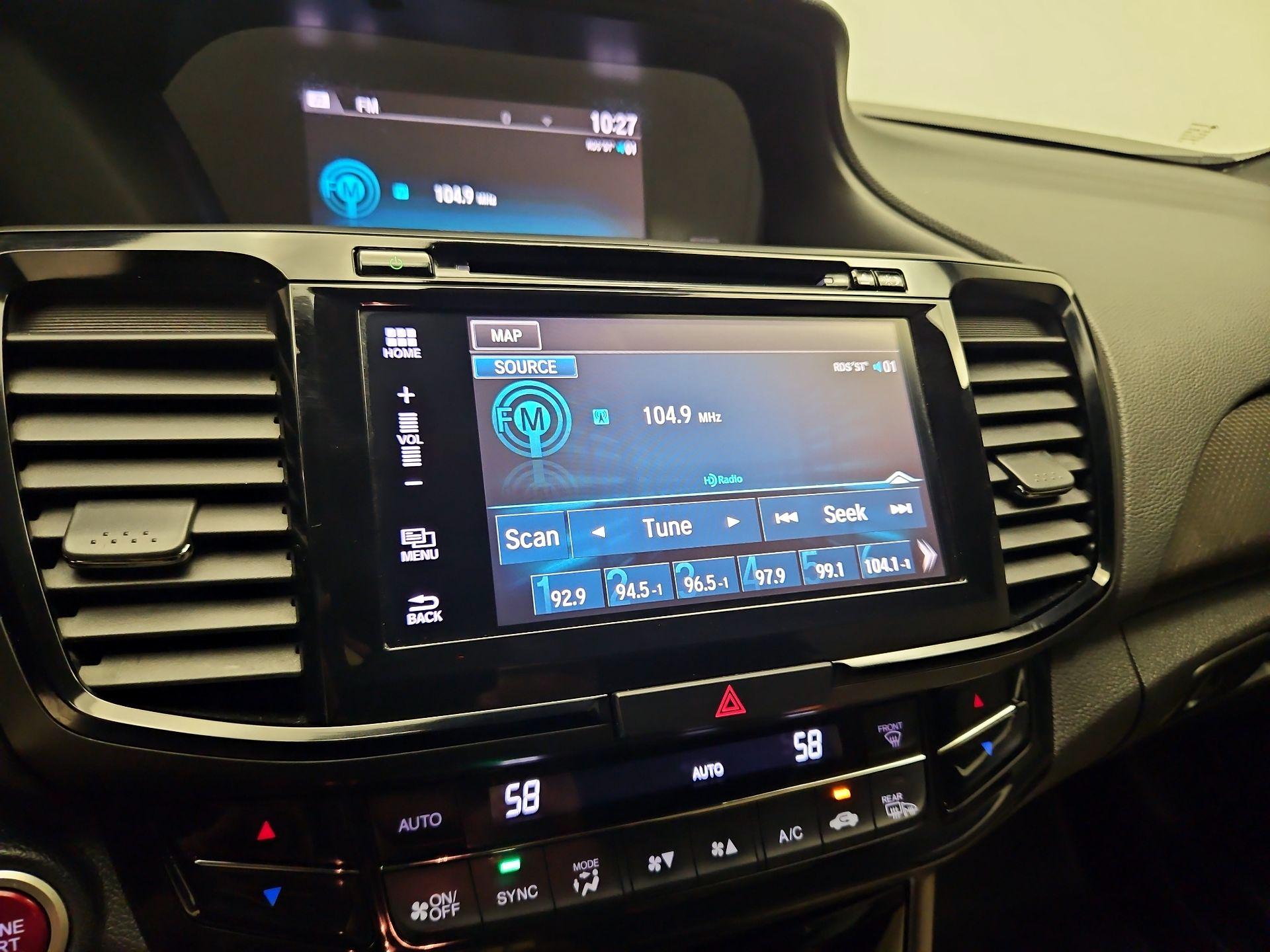 Thumbnail: 2016 Honda Accord - 16