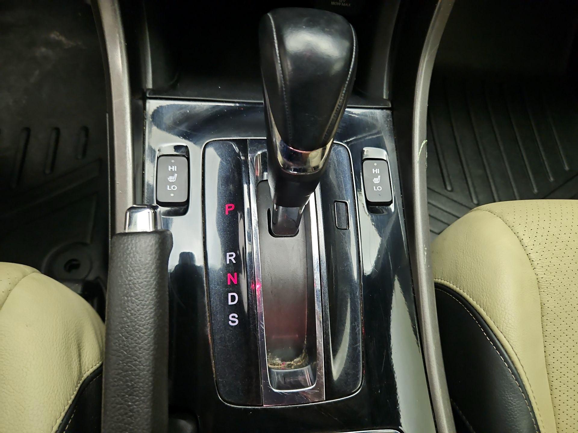Thumbnail: 2016 Honda Accord - 18
