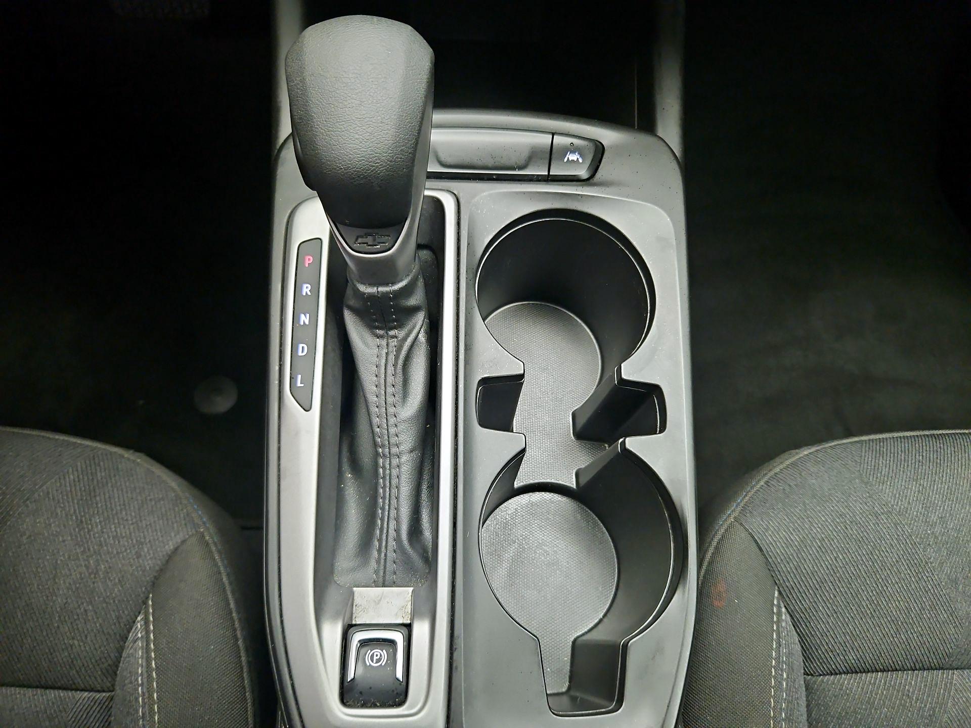 Thumbnail: 2025 Chevrolet Trax - 17