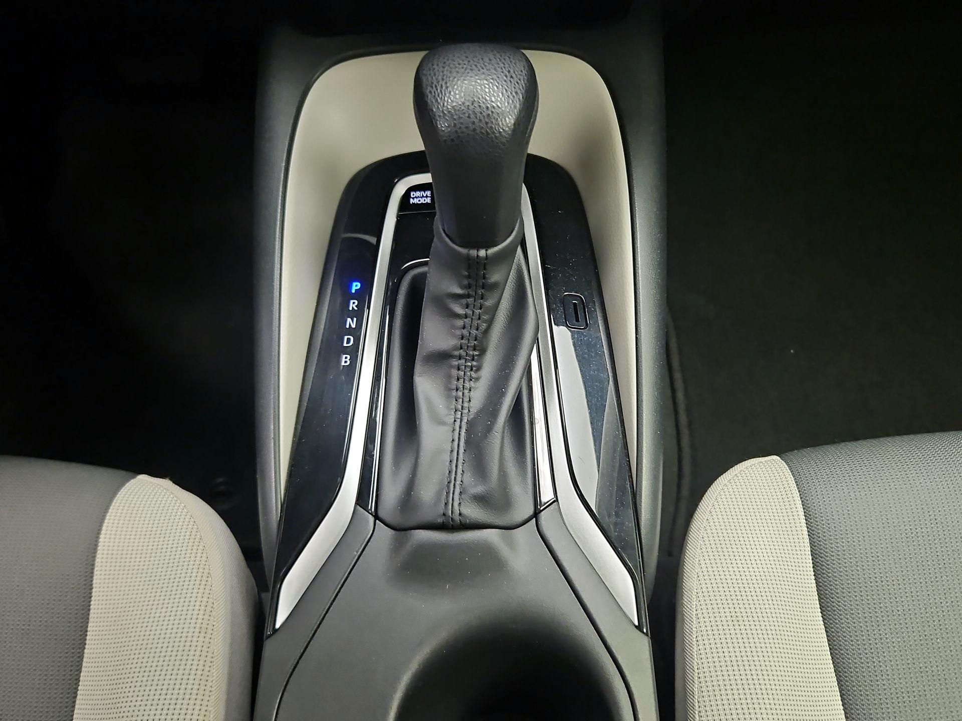 Thumbnail: 2025 Toyota Corolla - 17