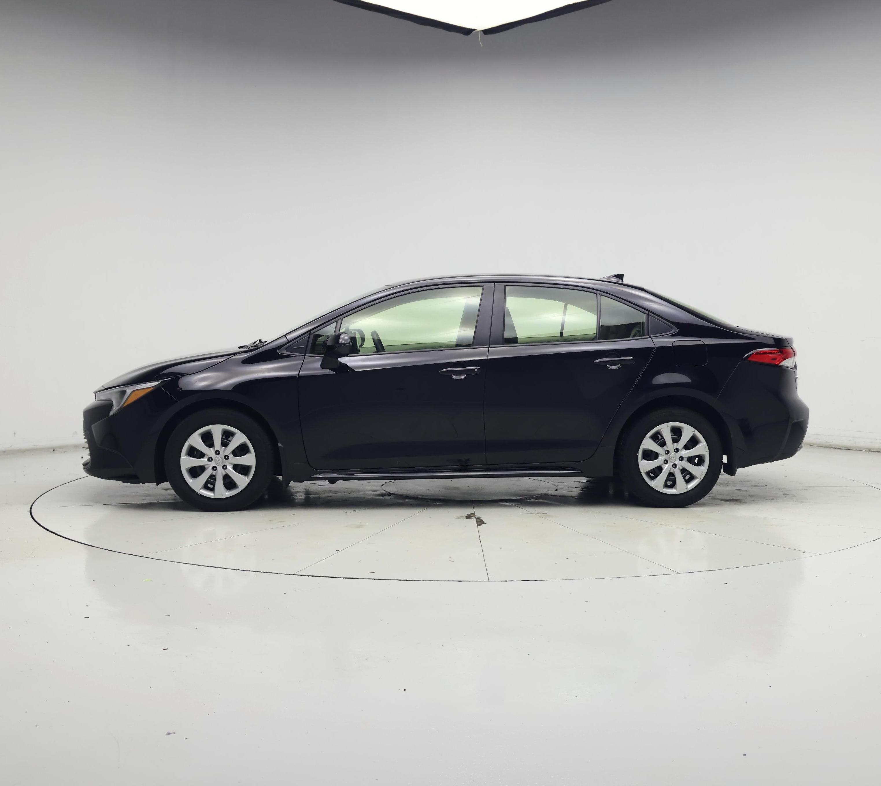 Thumbnail: 2025 Toyota Corolla - 3