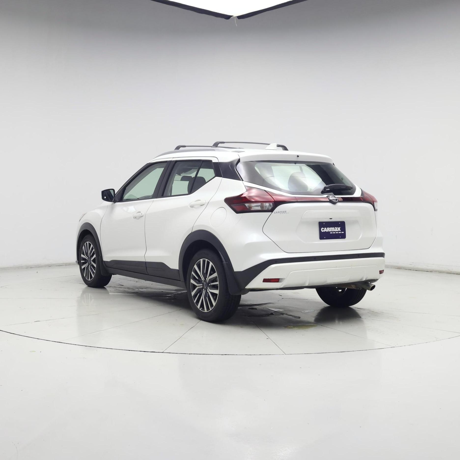 Thumbnail: 2022 Nissan Kicks - 2