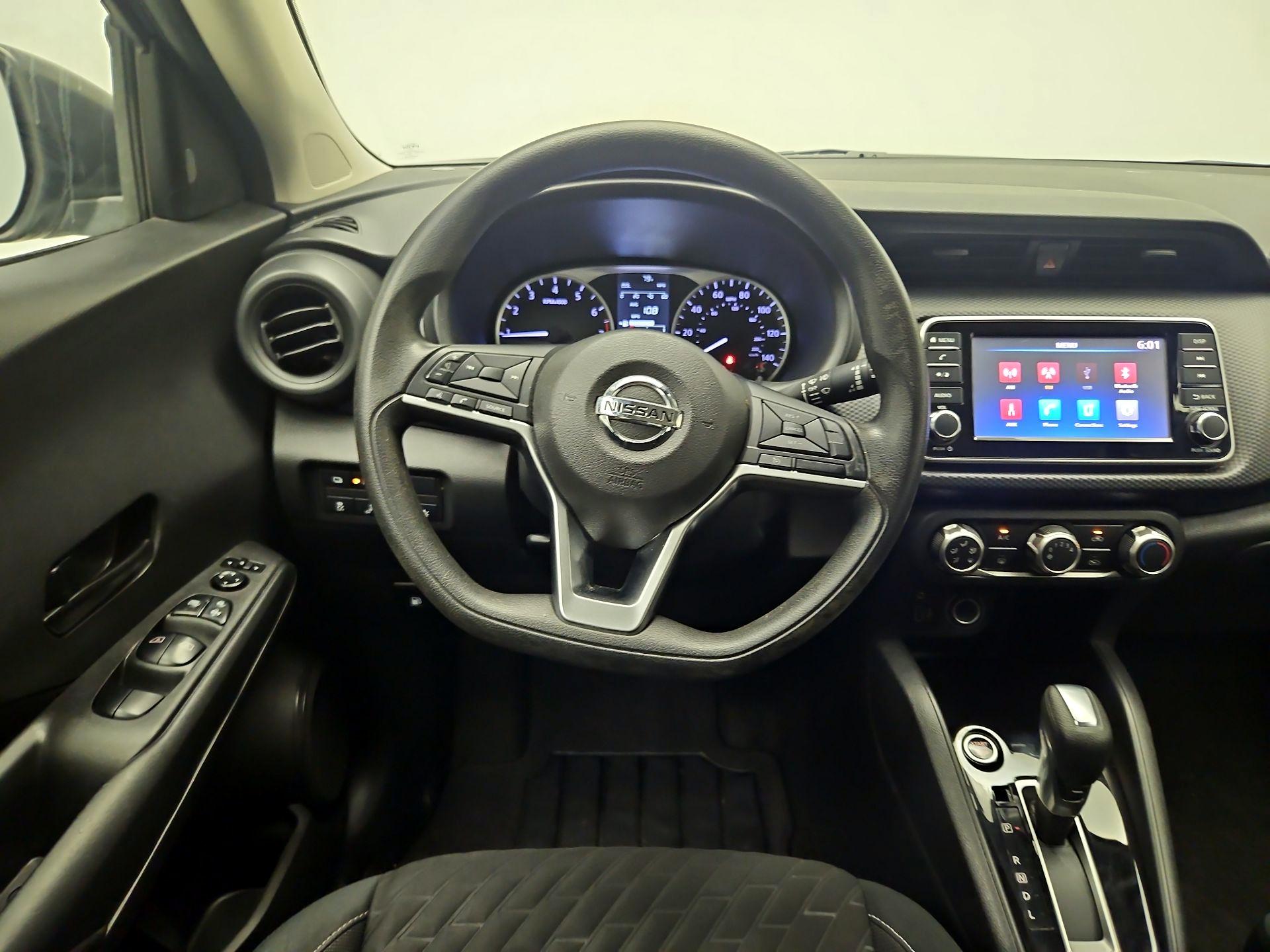 Thumbnail: 2021 Nissan Kicks - 10
