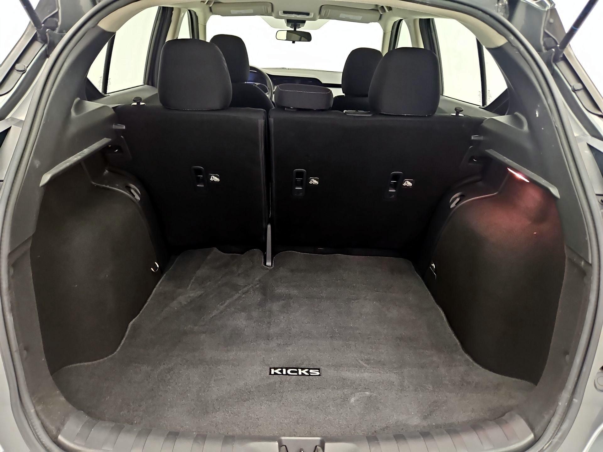 Thumbnail: 2021 Nissan Kicks - 20