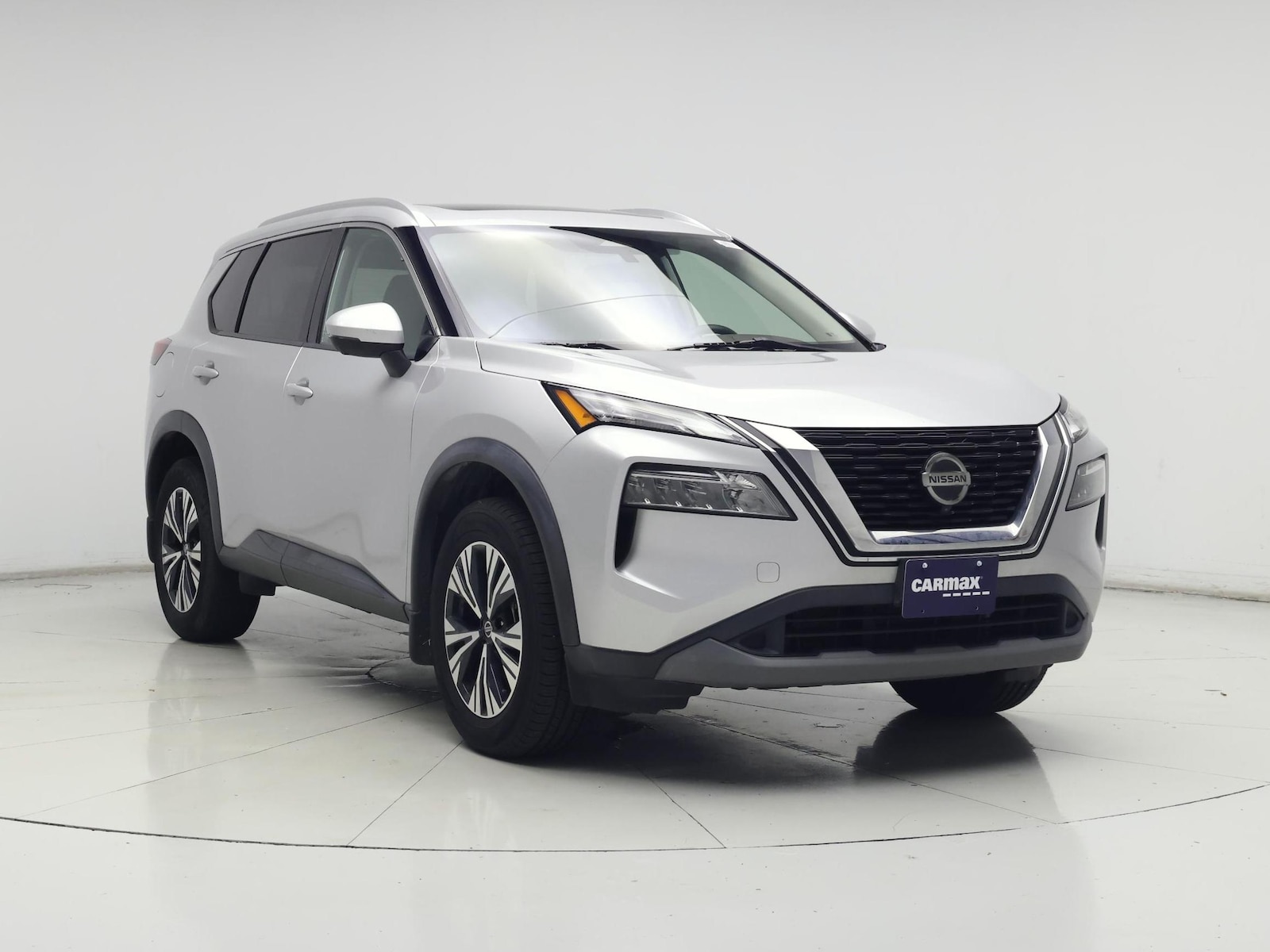 2021 Nissan Rogue SV - Photo 2