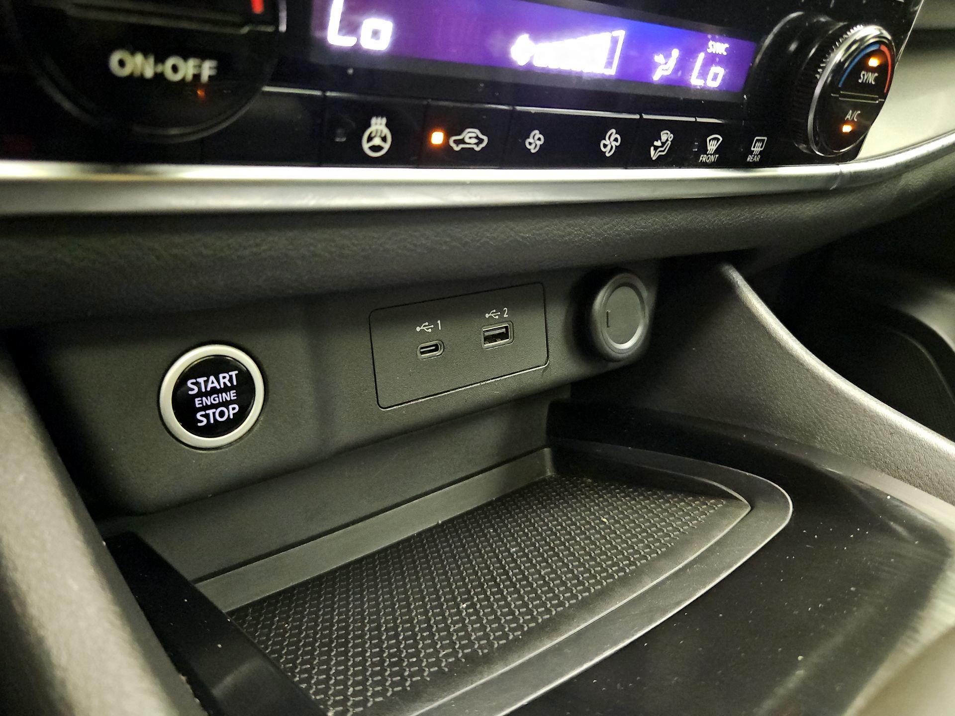 Thumbnail: 2021 Nissan Rogue - 18