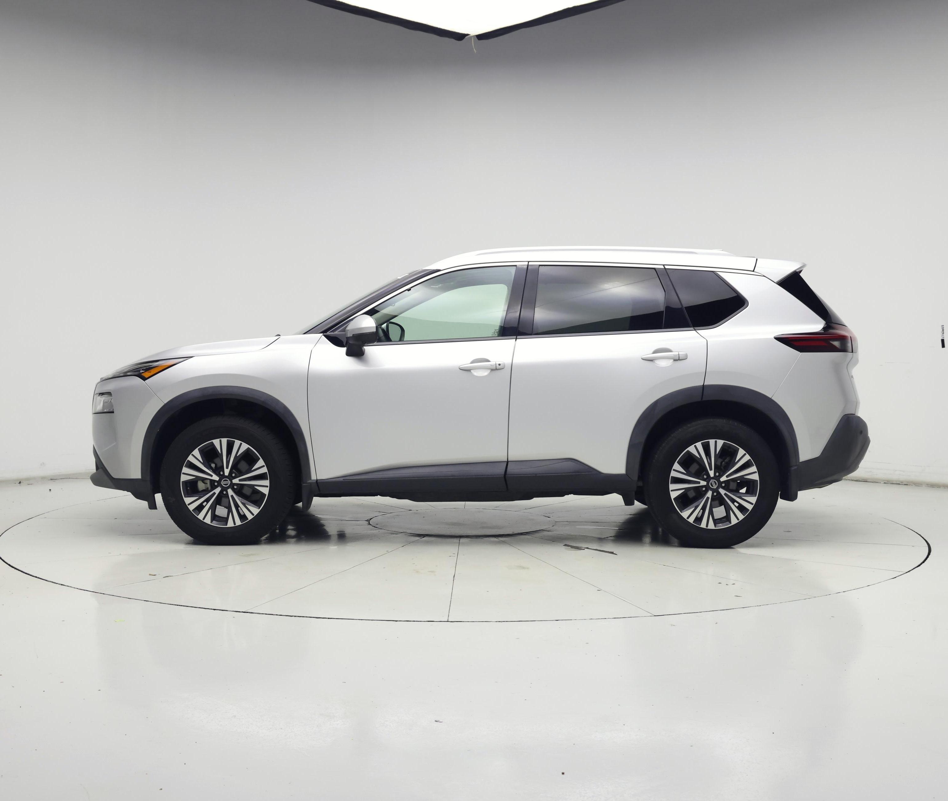Thumbnail: 2021 Nissan Rogue - 3